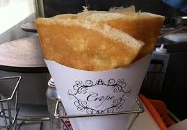 Premium Victorian Design Crepe Holders - 250g Perforated Cardboard Food Stands - Bulk Pack of 1600 for Bakeries, Catering & Party Supplies - Elegant Display for Crepes, Pancakes & Desserts