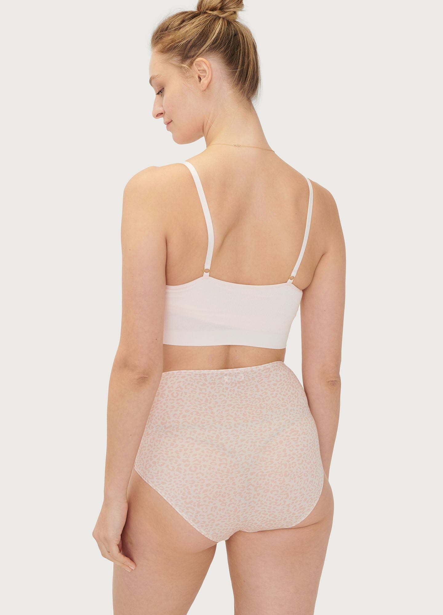 Best Nursing and Pumping Bra for Comfortable Breastfeeding - Hands-Free Pumping & Nursing Bra for New Moms - Perfect for Work, Travel, and Everyday Use