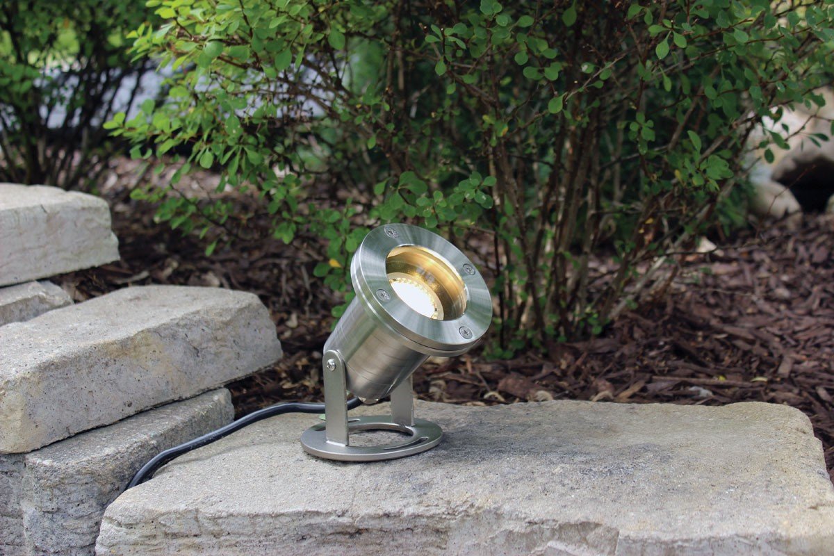EasyPro Pond Products LED6WS 6W Submersible Warm White LED Light - Stainless Steel Underwater Light for Ponds, Fountains & Aquariums | Perfect for Decoration, Safety & Nighttime Illumination