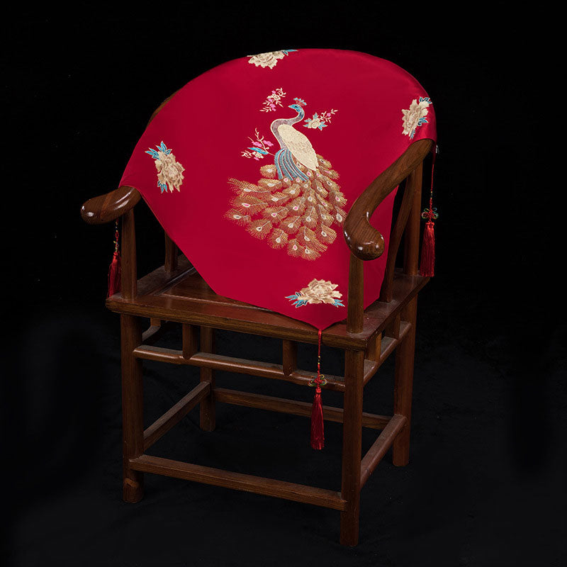 Exquisite Red Embroidered Peacock Wedding Veil for Brides | Chinese Traditional Bridal Headpiece | Perfect for Wedding Ceremonies, Cultural Performances & Photo Shoots