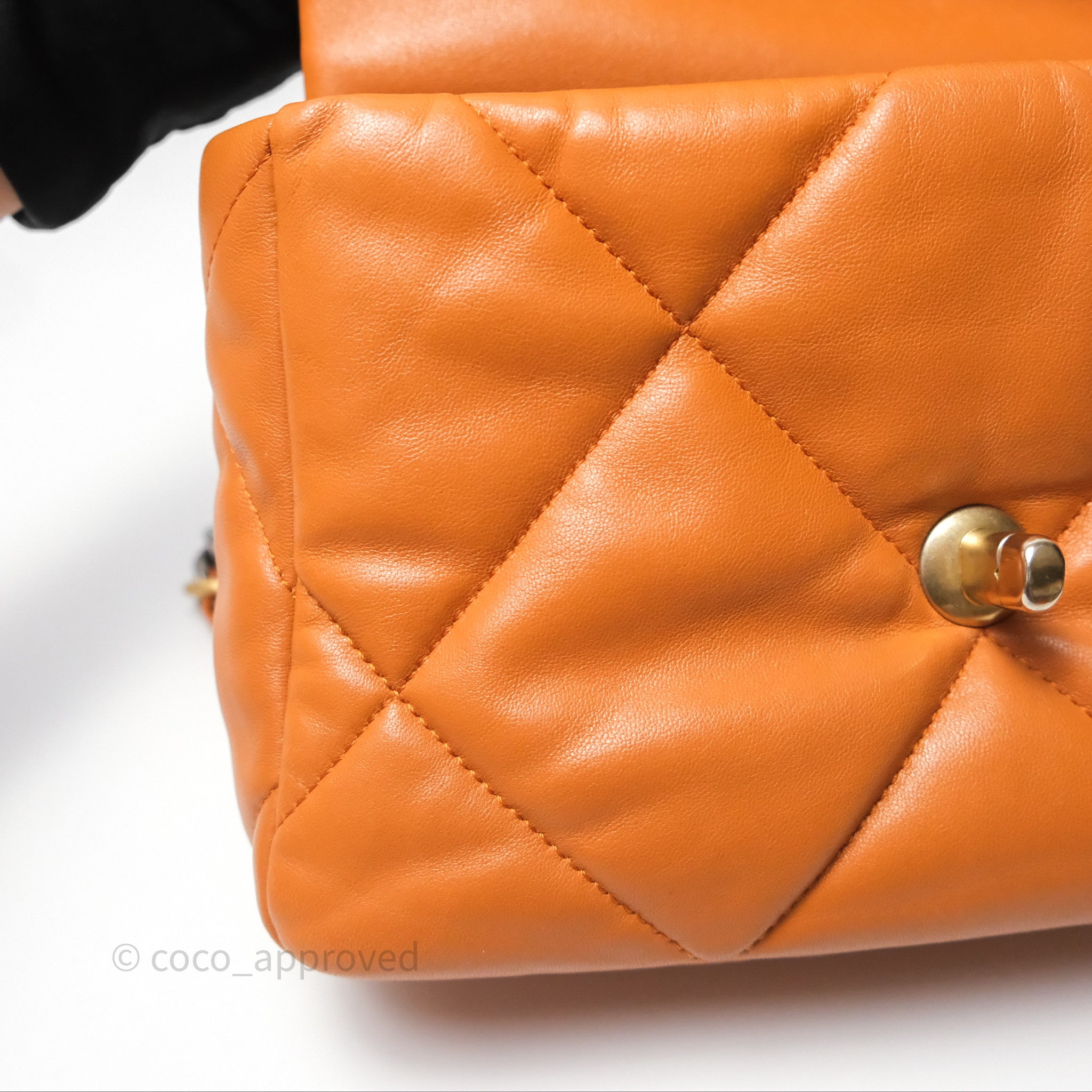 Chanel 19 Small Handbag in Caramel with Mixed Hardware - Luxury Designer Shoulder Bag for Women, Perfect for Date Nights & Special Occasions