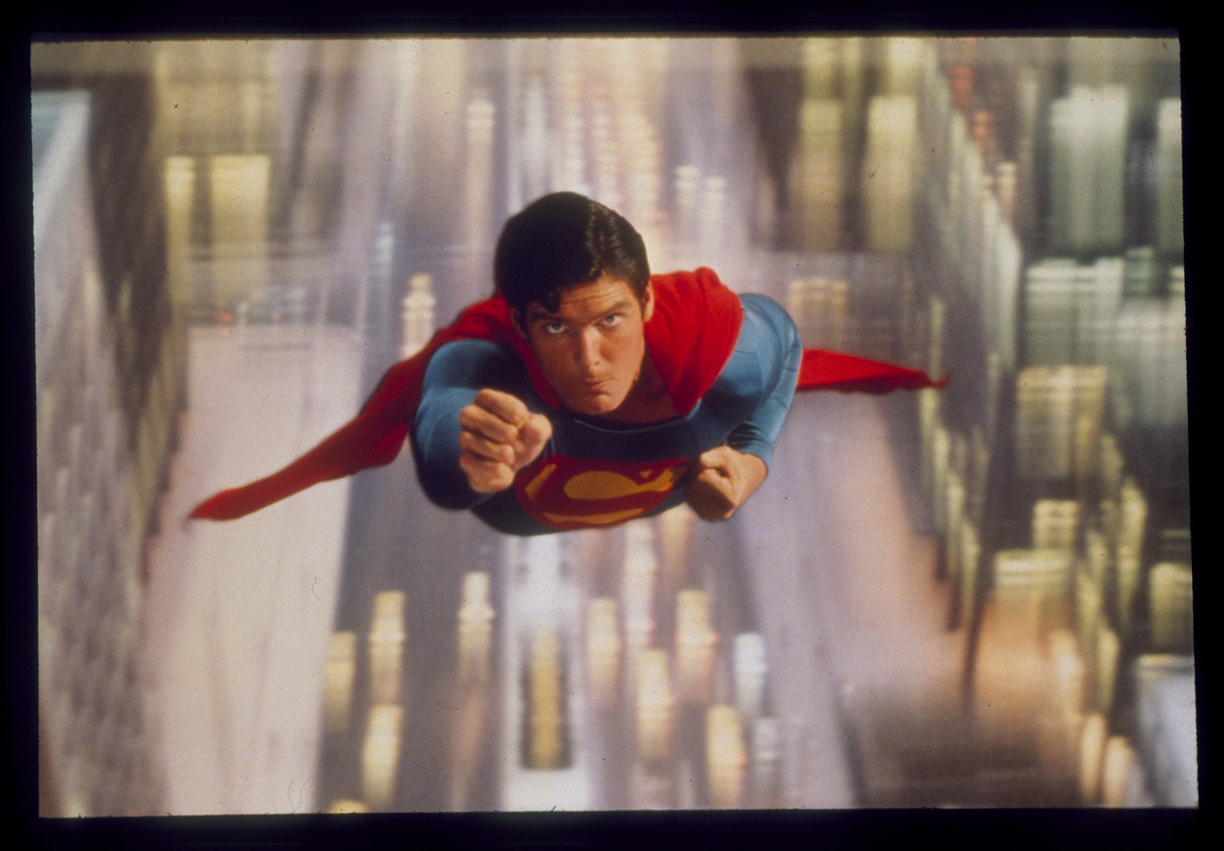 Superman Movie Collection 1978-2006 - Complete 5-Film Set with Christopher Reeve | Action, Adventure Blu-ray Box Set for Movie Nights & DC Fans