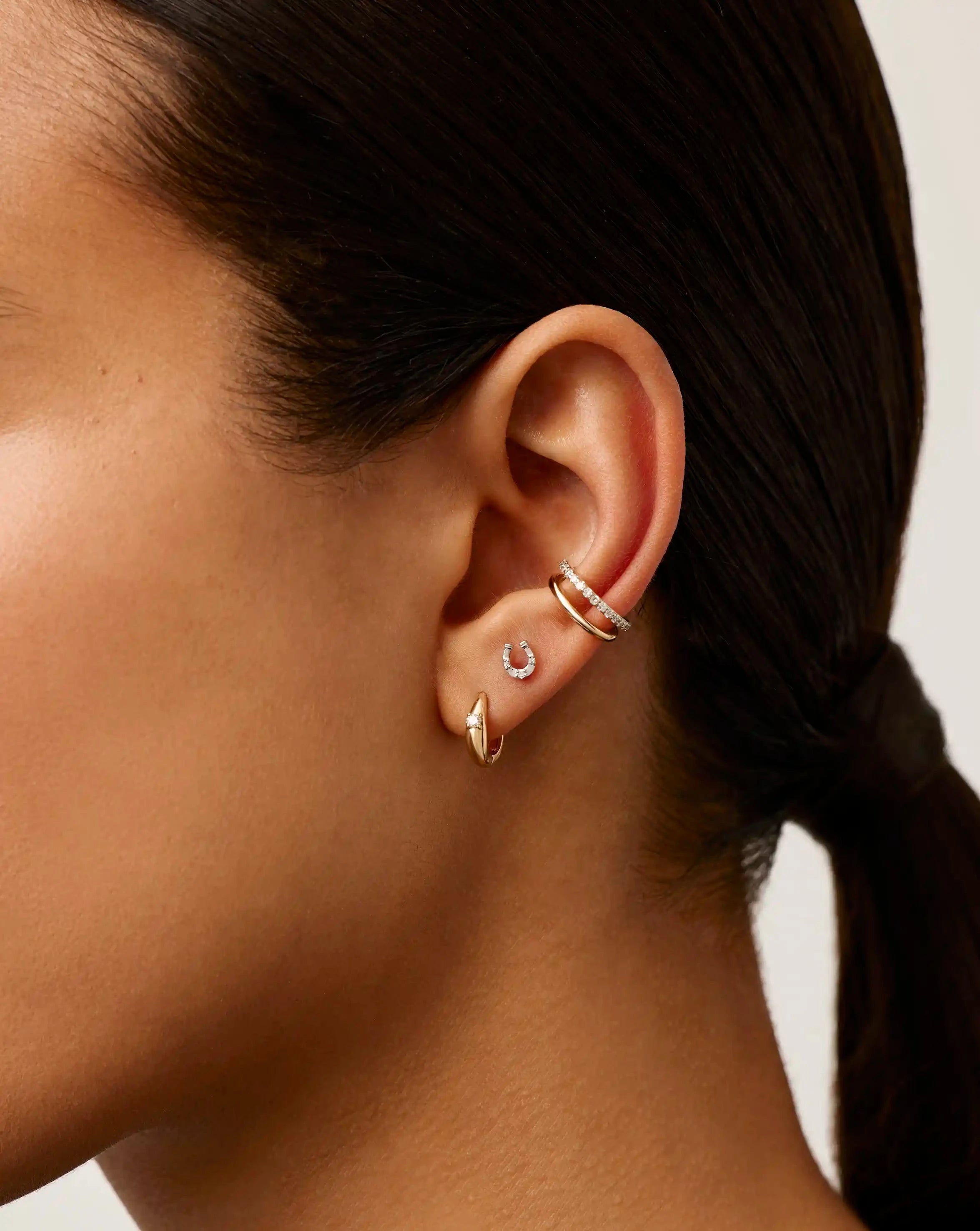 14K Solid Gold Horseshoe Single Stud Earring with Diamond - Elegant & Dainty Jewelry for Women, Perfect for Everyday Wear, Gifts & Special Occasions