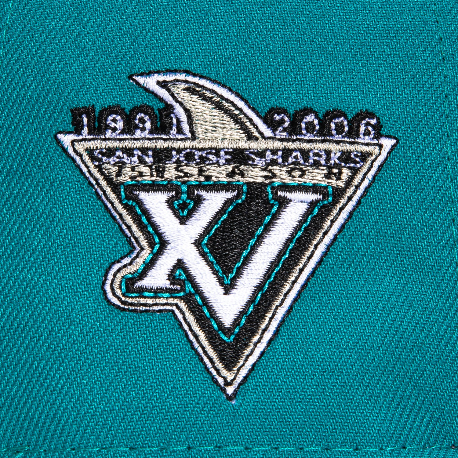 New Era 59Fifty San Jose Sharks 15th Anniversary Patch Alternate Snapback Hat - Teal & Black - Official NHL Hockey Cap for Fans & Collectors - Perfect for Games, Tailgating & Streetwear Fashion