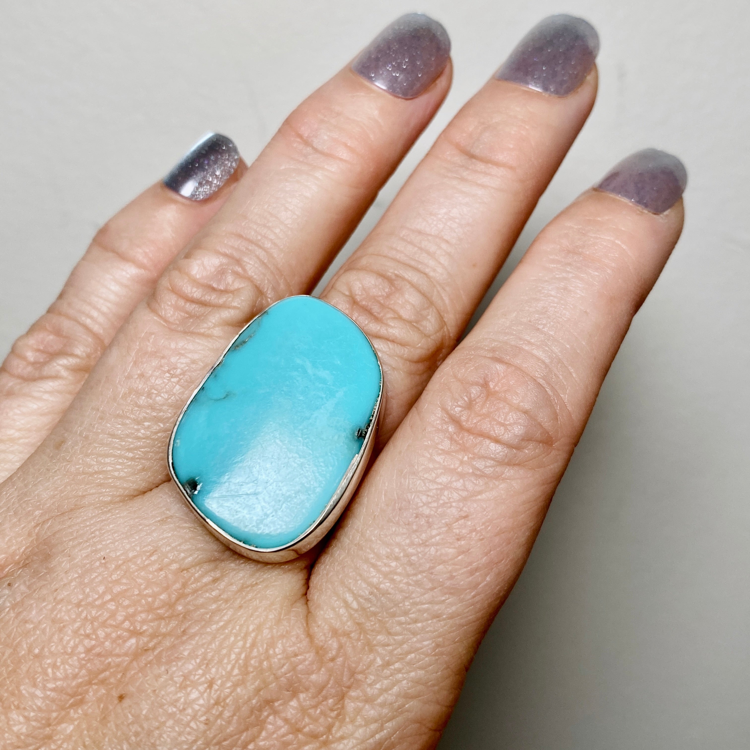 Arizona Turquoise Freeform Cabochon Ring - Size 8 - Handmade Sterling Silver Jewelry - KRGJ3410 - Perfect for Boho Fashion, Western Style & Everyday Wear