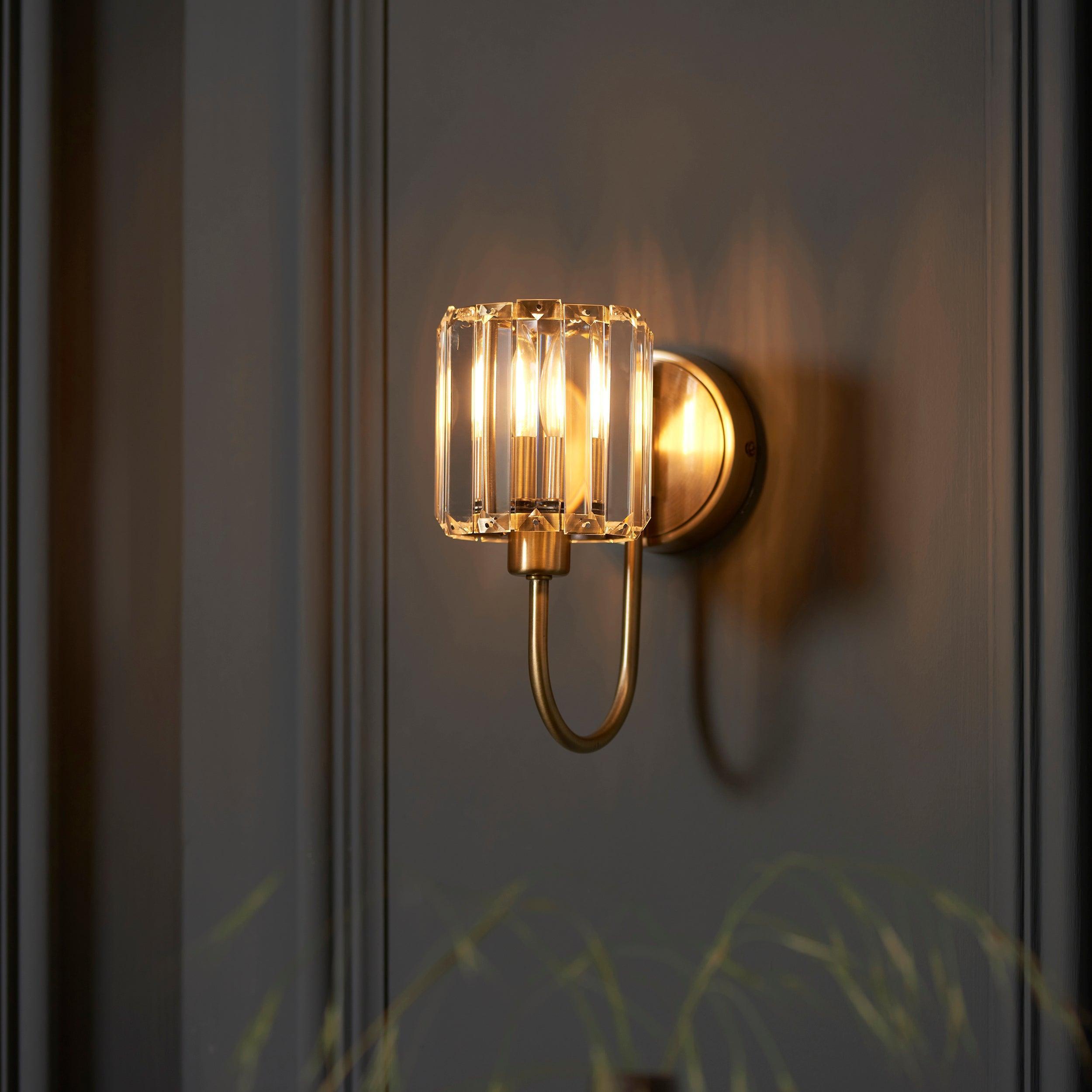 Berenice Brass Wall Light with Clear Cut Glass Shade - Elegant Vintage Sconce for Living Room, Bedroom, and Hallway Lighting