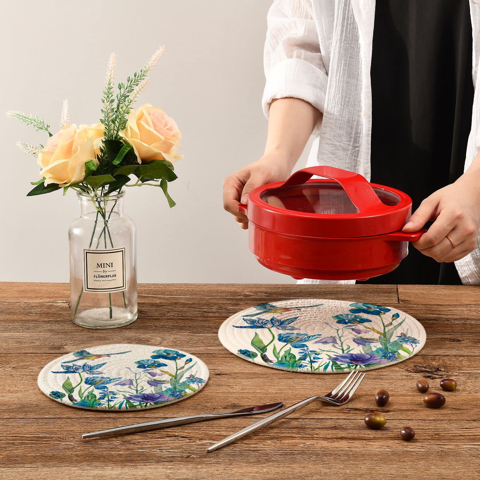 Summer Bird Floral Pot Holders & Trivets Set of 2 - Heat Resistant Cotton Woven Hot Pads for Pans, Bowls & Teapots - Spring Leaf Design Kitchen Decor for Dining Table & Countertop Protection