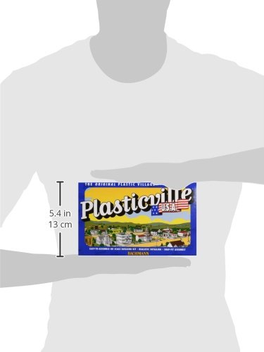 Bachmann Trains - PLASTICVILLE U.S.A. HO Scale Supermarket Building Kit - Classic Model Train Accessory for Diorama & Railroad Scenery Layouts