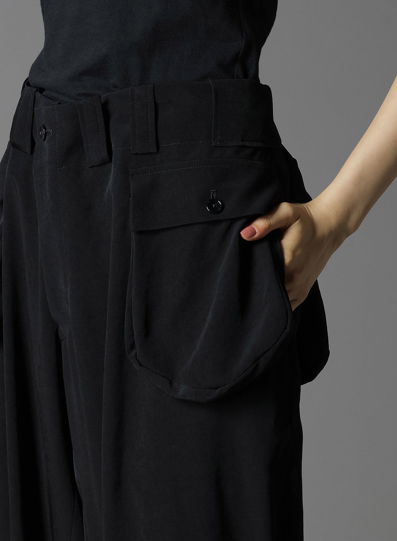 CREPE DE CHINE SHORT PANTS - Lightweight & Comfortable Women's Summer Shorts | Perfect for Beach, Vacation & Casual Wear