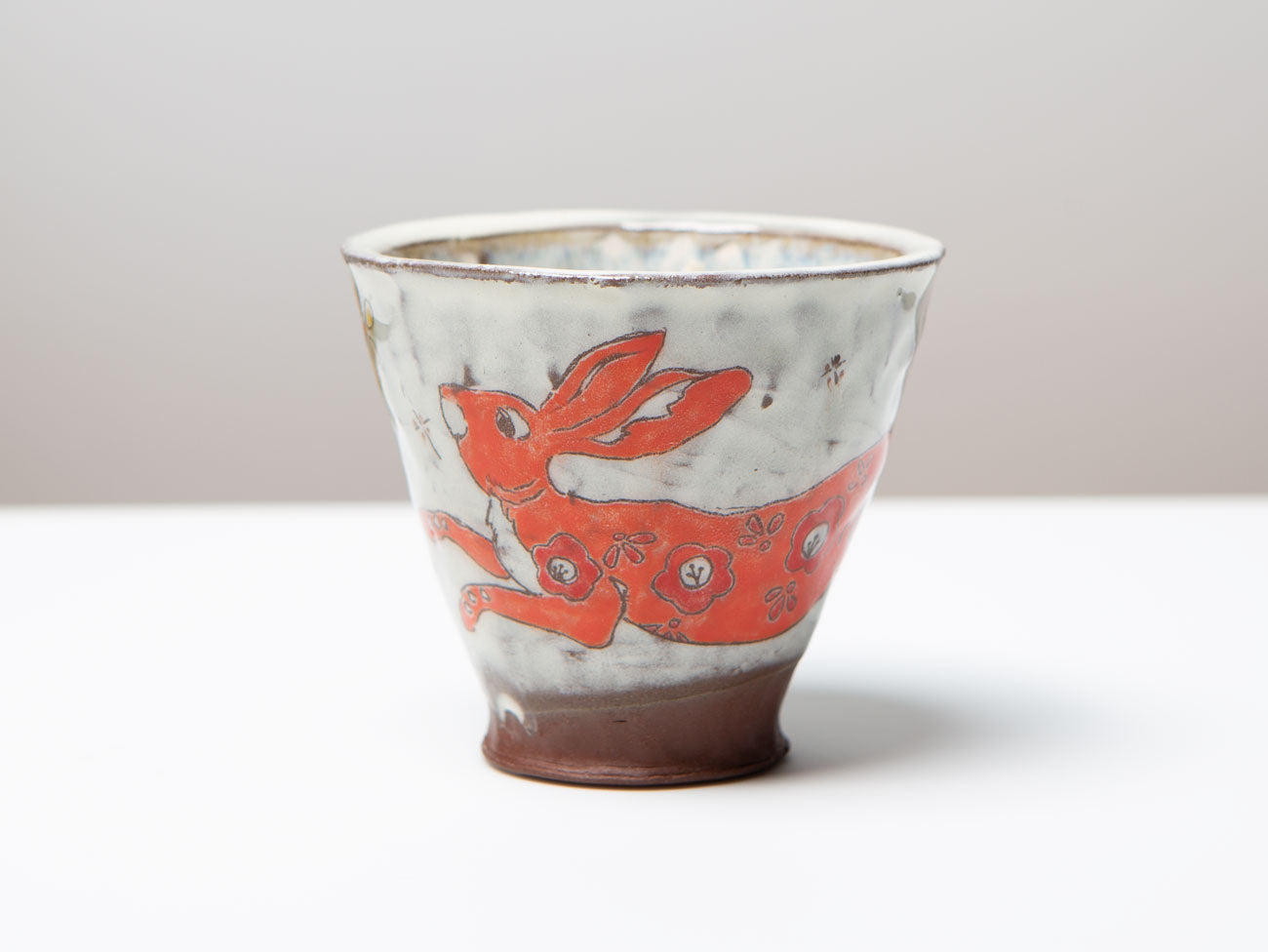 Cute Rabbit Ceramic Coffee Mug - Ins Aesthetic Tea Cup with Lid - Perfect for Home, Office & Gifts - Ideal for Coffee, Tea, Hot Chocolate & Matcha Lattes