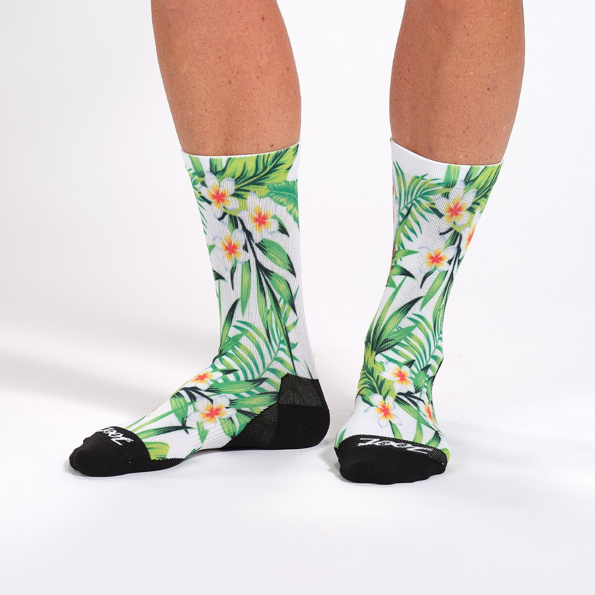 Unisex 6-Pack White Hawaii Socks - Soft Cotton Crew Socks for Men & Women - Perfect for Beach, Vacation, and Casual Wear
