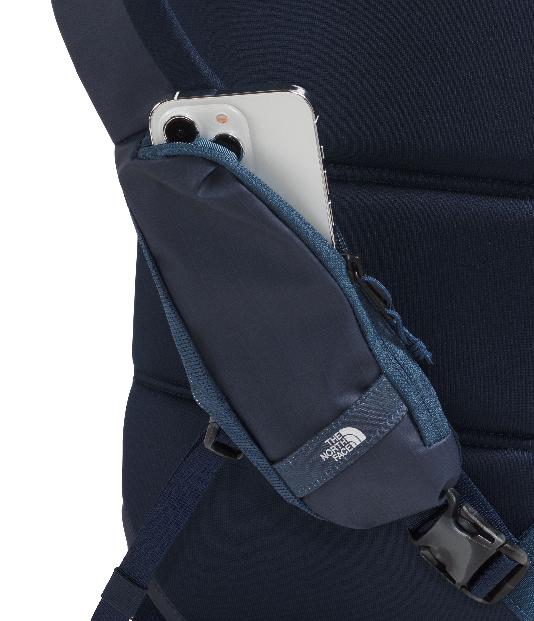The North Face Base Camp Voyager Sling Bag - Durable Travel & Hiking Crossbody Pack for Men & Women - Perfect for Outdoor Adventures, Commuting & Daily Use