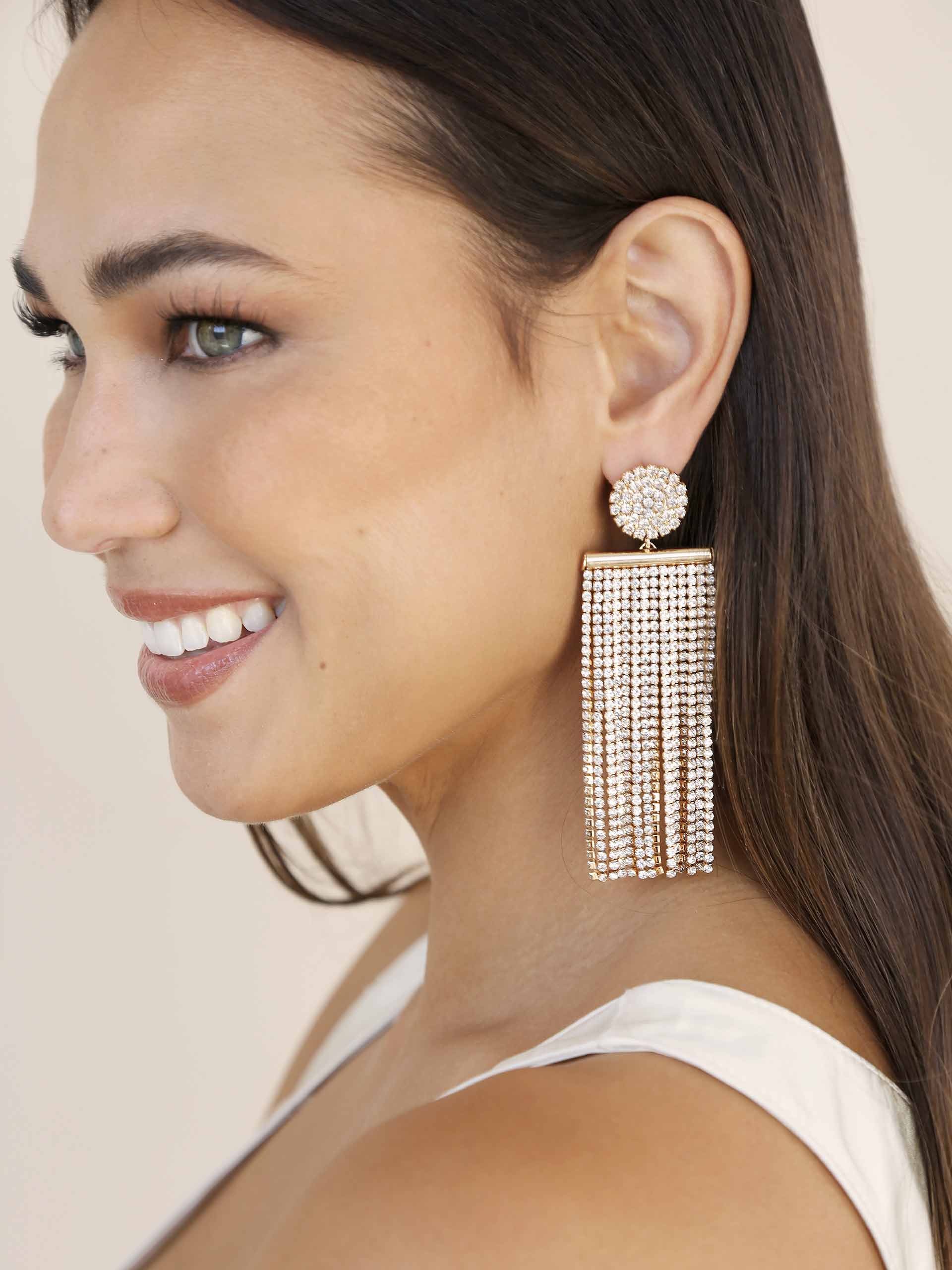 Sparkling Crystal Fringe Earrings for Women - Elegant Dangling Party Jewelry - Perfect for Weddings, Date Nights & Special Occasions
