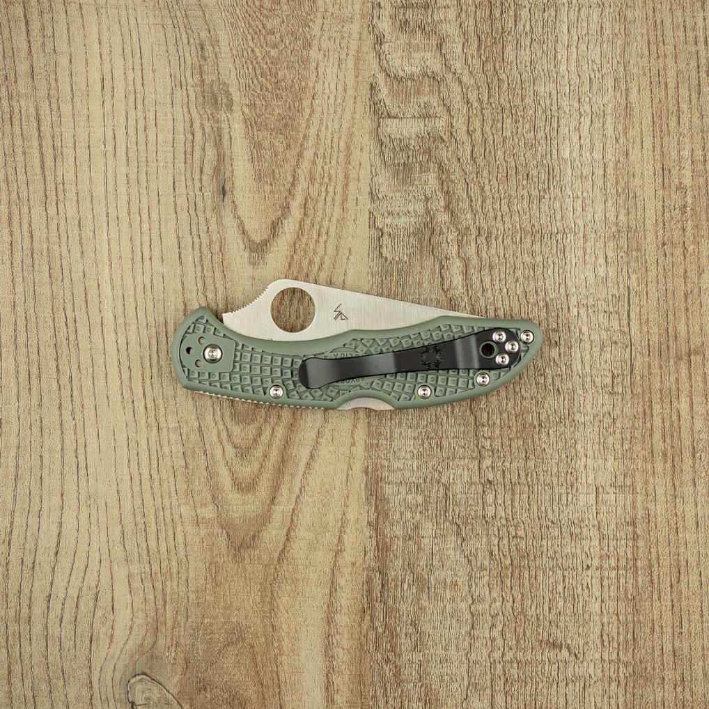 Spyderco Delica 4 Lightweight Folding Knife - Foliage Green EDC Pocket Knife | Outdoor Camping, Hiking & Everyday Carry