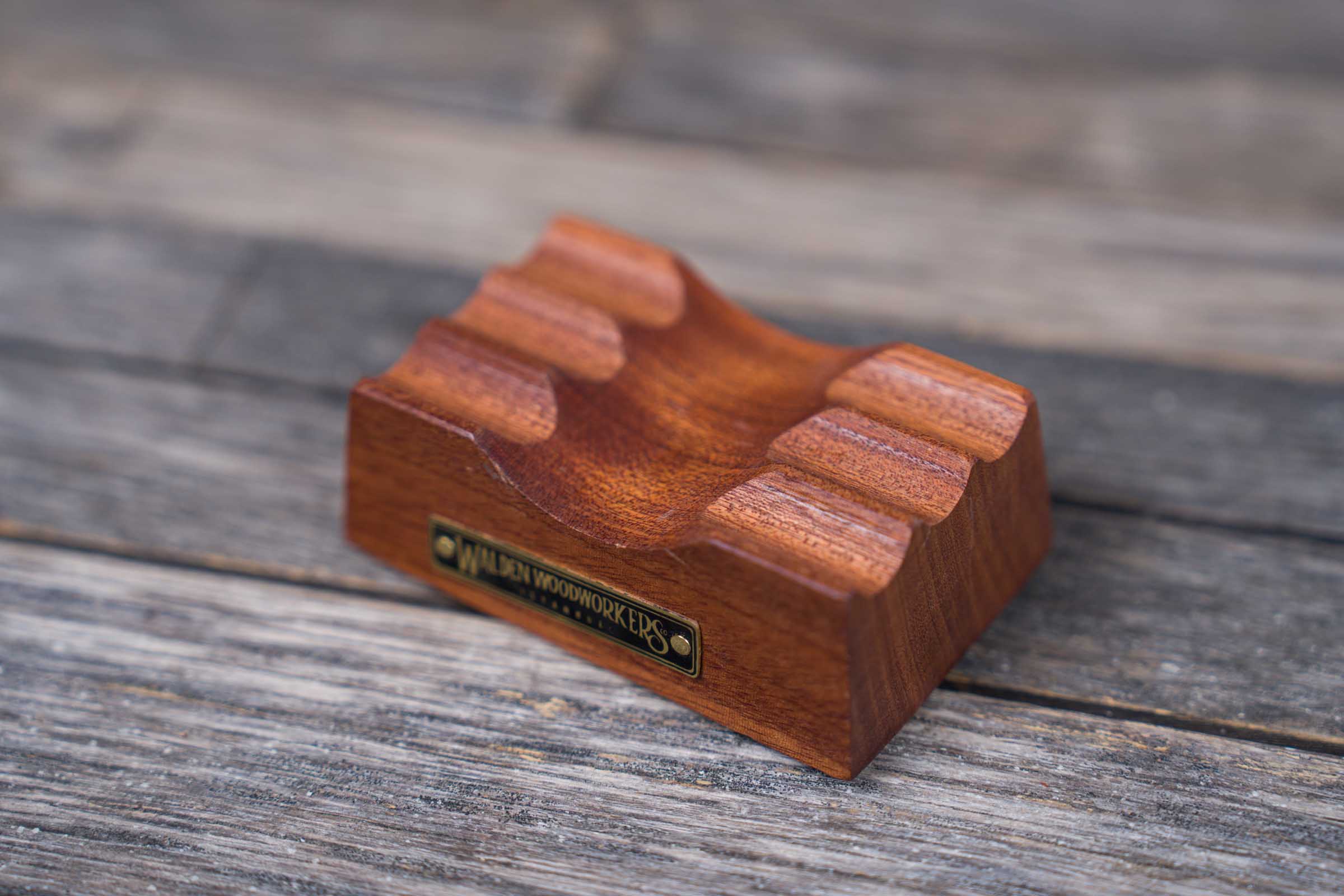 Premium Mahogany Wooden Pen & Brush Holder - Elegant Desk Organizer for Artists & Writers - Perfect for Calligraphy, Painting & Office Use