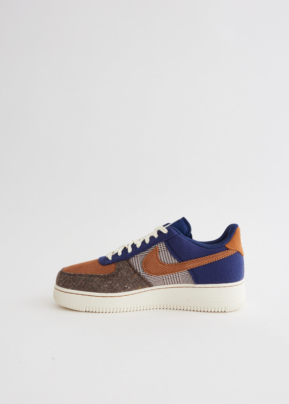 Nike Air Force 1 '07 Premium 'Tweed Corduroy' Sneakers - Men's High-Top Basketball Shoes for Casual Wear & Street Style Fashion