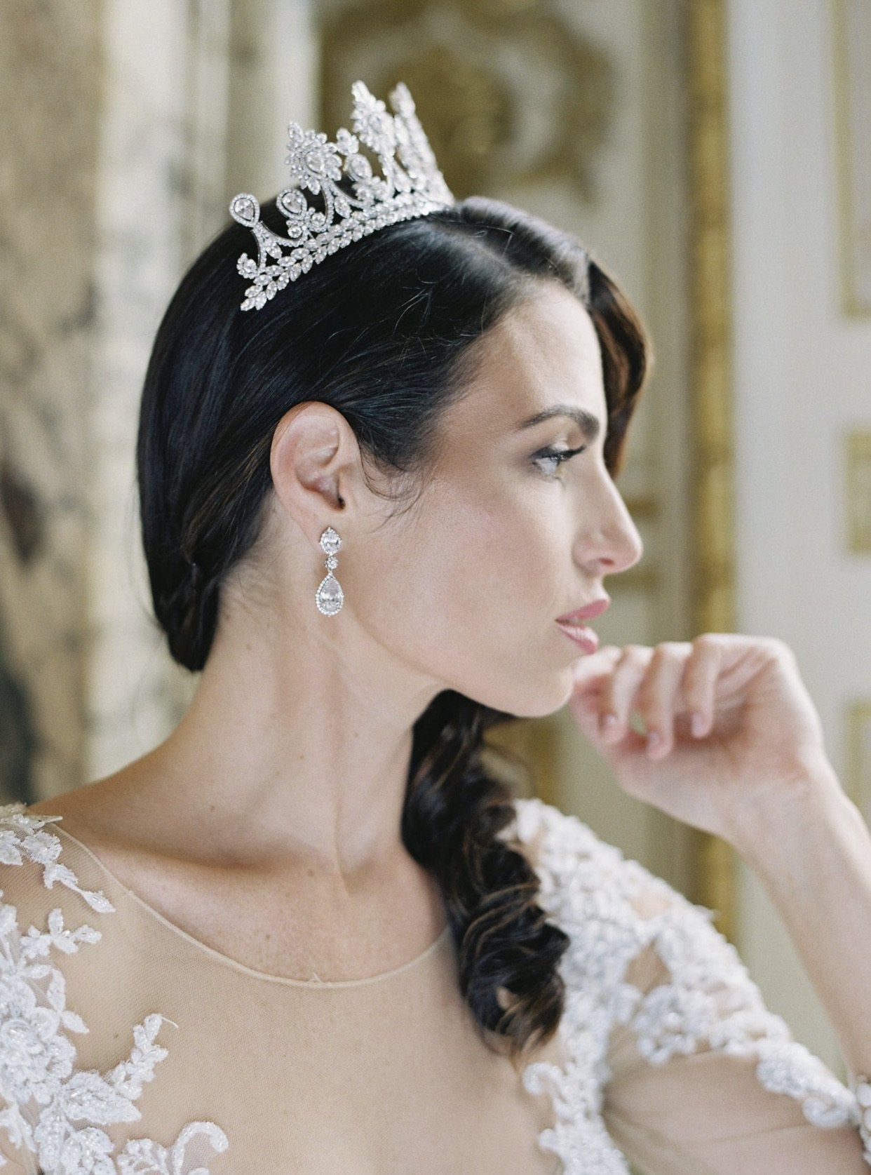 GENEVIEVE Elegant Bridal Earrings for Wedding - Sparkling Crystal Drop Earrings for Bride, Bridesmaids, and Formal Occasions