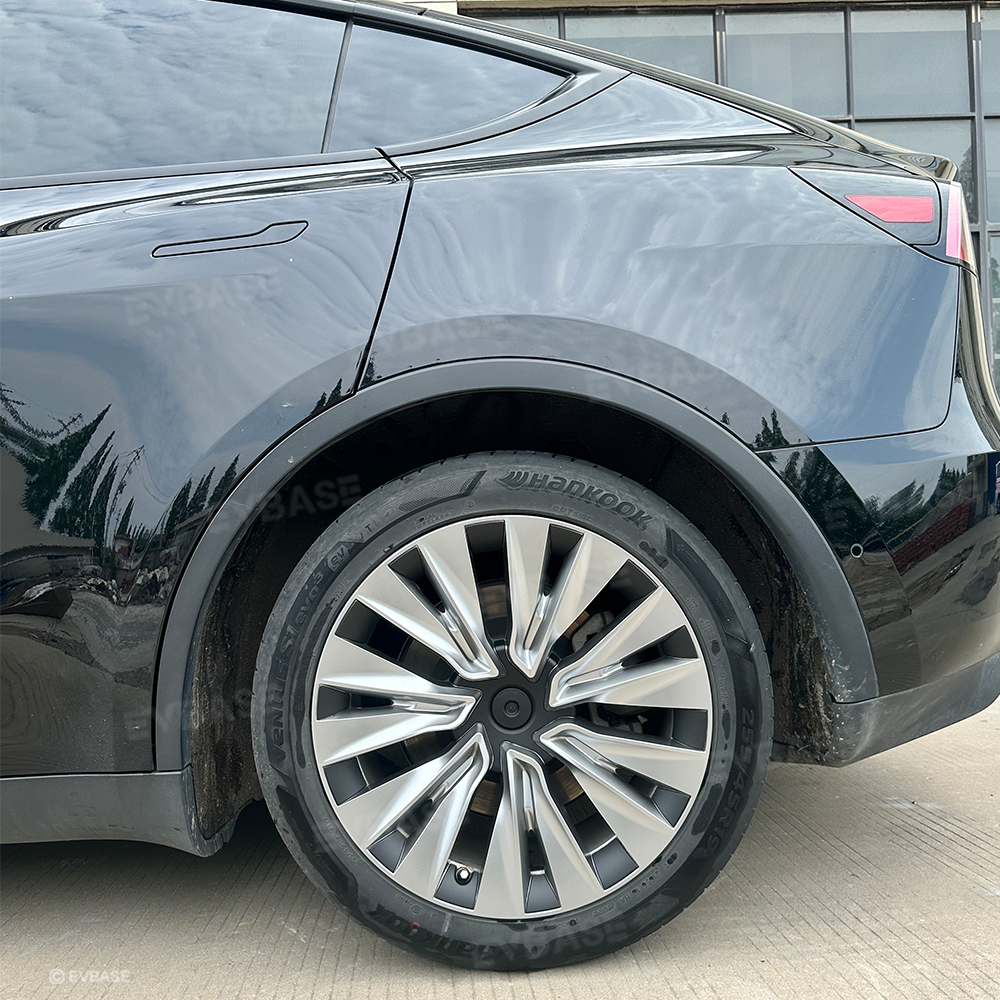 Tesla Model Y 19