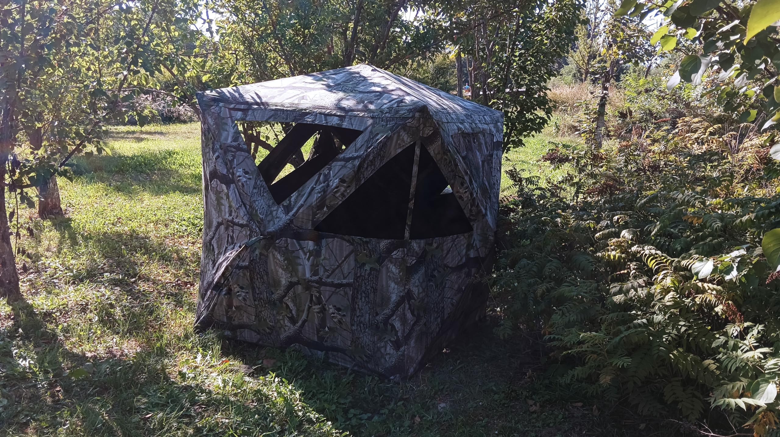 Silent Hunting Ground Hub Blind for Deer Hunting - Portable Camouflage Hunting Blind Tent for Rangers & Outdoor Enthusiasts - Perfect for Wildlife Observation, Bow Hunting & Field Photography