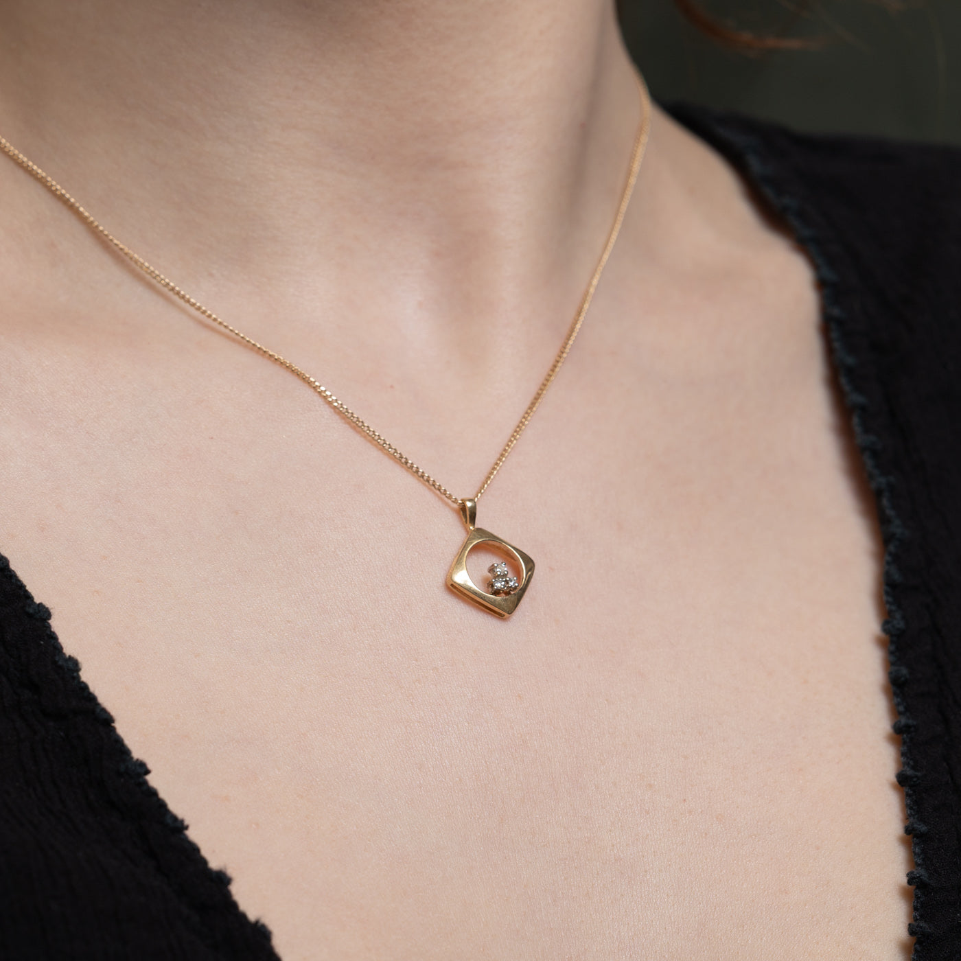 0.05ctw Diamond Open Design Pendant Necklace for Women - Elegant & Sparkling Jewelry Gift for Birthday, Anniversary & Special Occasions