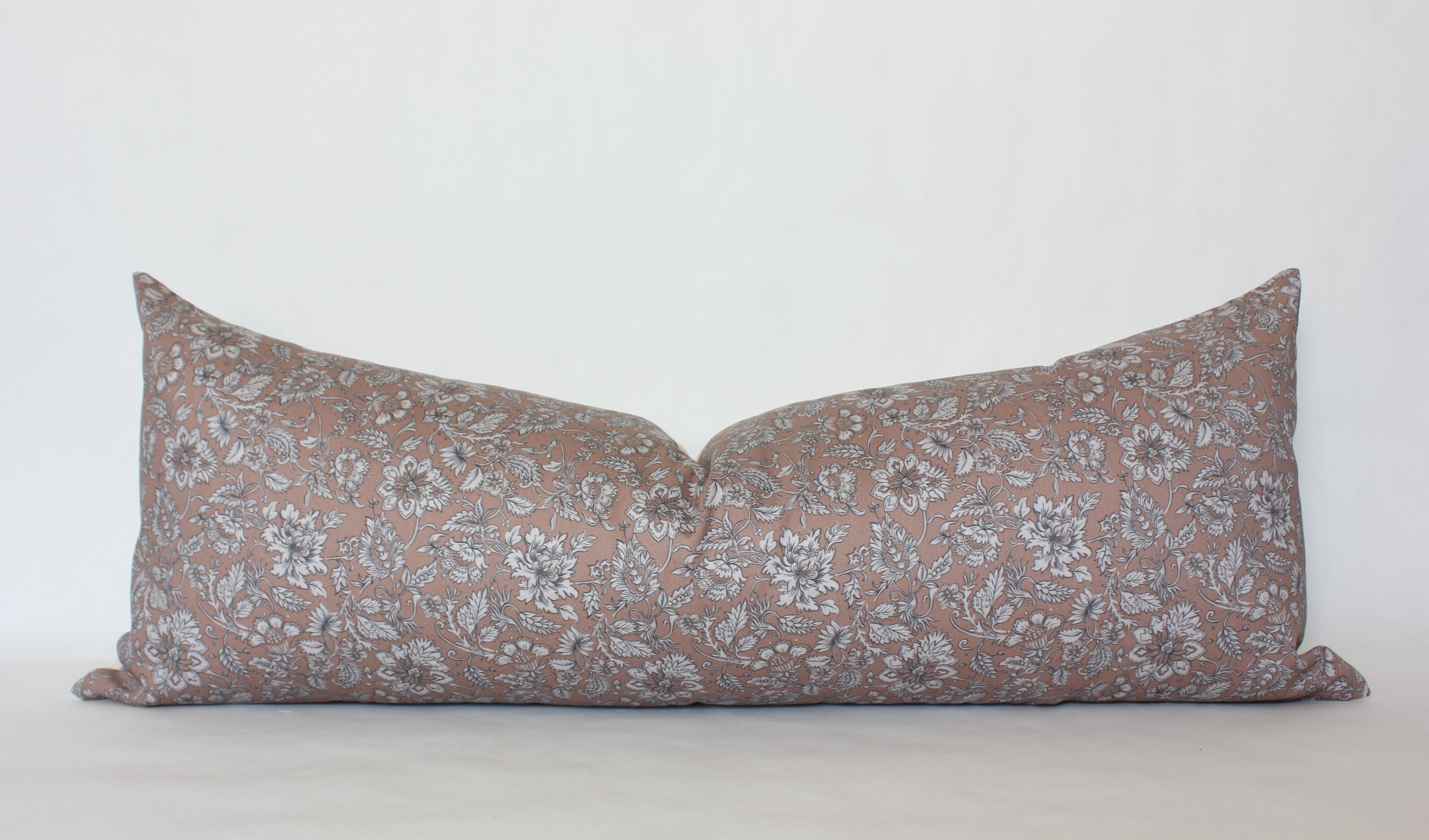 Luxury Mauve Pillow Cover - Soft & Breathable Decorative Cushion Case for Sofa, Bed, Living Room - Home Decor & Comfort Accessories