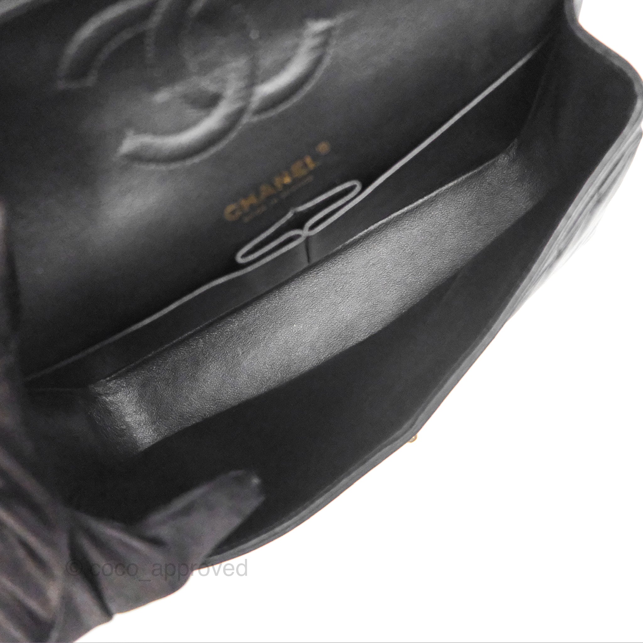 Chanel Classic M/L Medium Flap Chevron Black Lambskin Gold Hardware Bag - Luxury Designer Handbag for Women, Perfect for Evening Events & Special Occasions