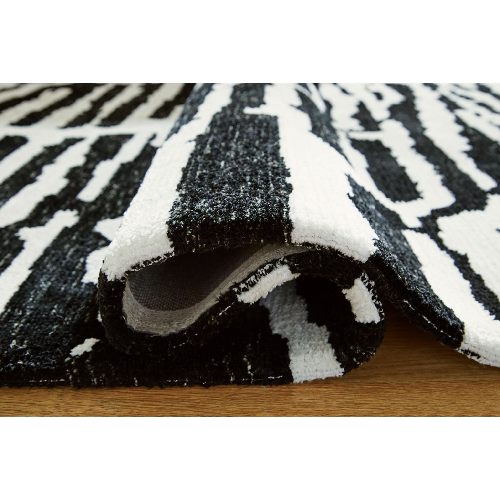 Bramshaw Area Rug - Soft & Durable Non-Slip Living Room Carpet - Perfect for Bedroom, Home Decor, and High Traffic Areas