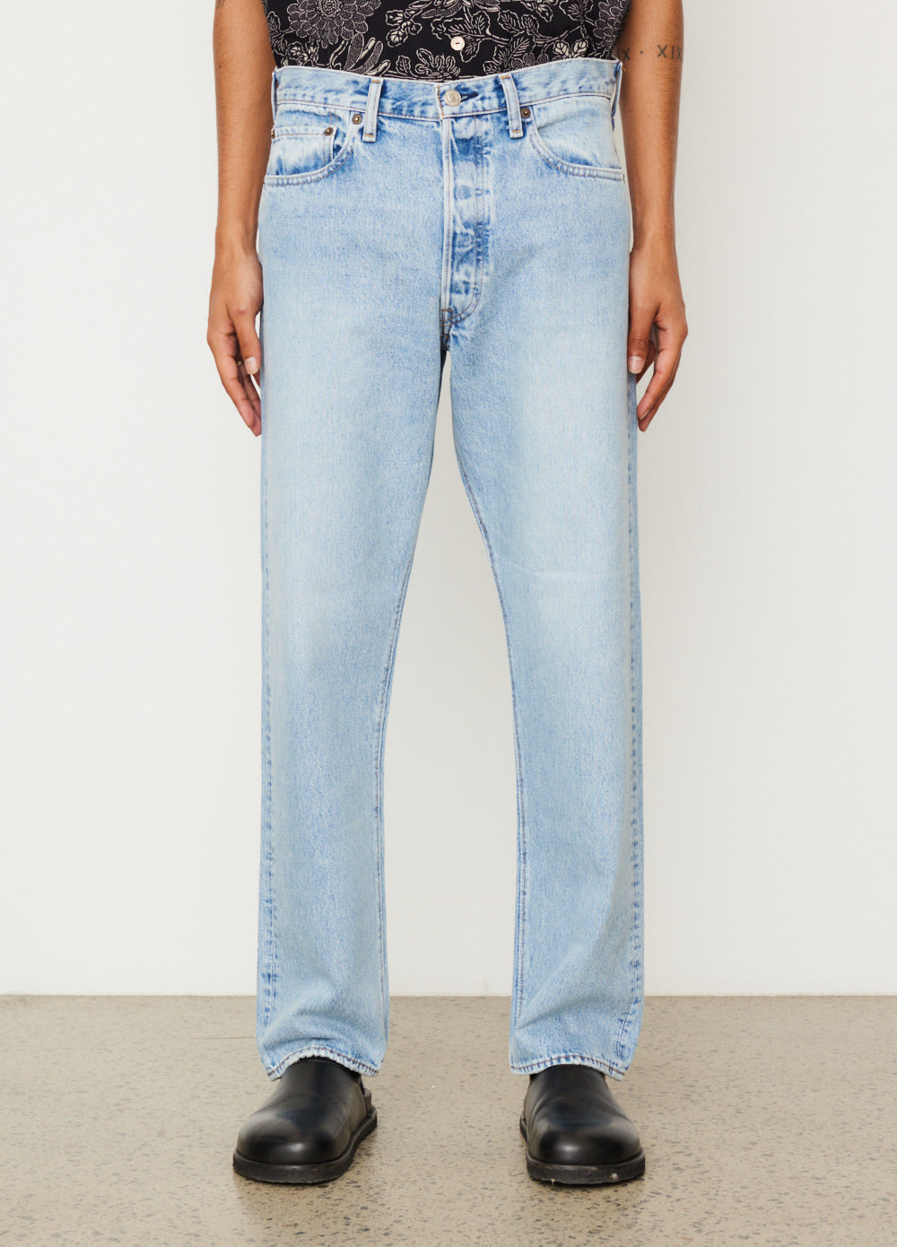 Vintage 90s High Waisted Denim Jeans for Women - Classic 105 Relaxed Fit Comfortable Jeans for Casual Wear, Street Style & Retro Outfits
