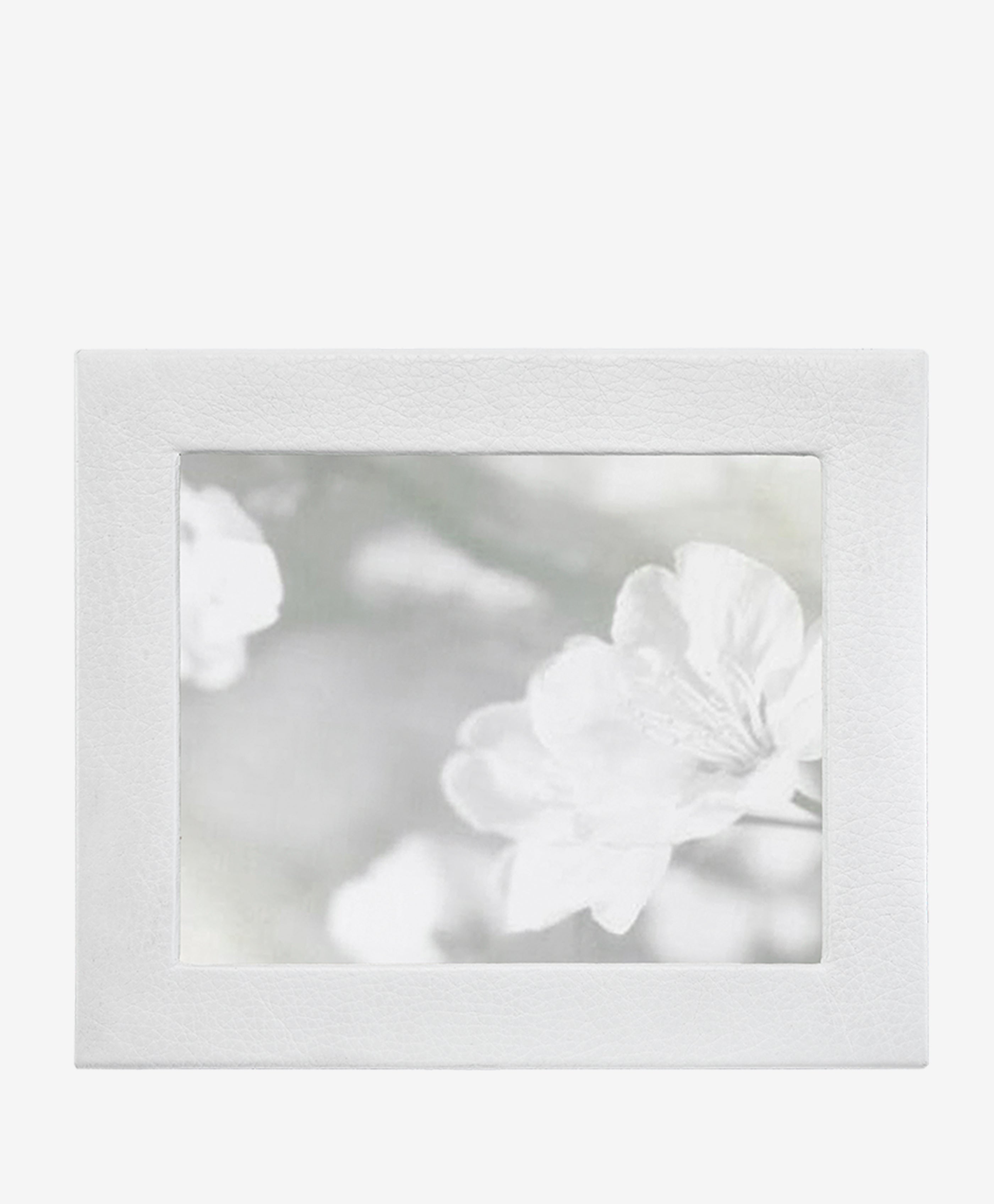 8x10 Studio Frame - Premium Photo Display for Home & Office Decor - Perfect for Wall Art, Portraits, and Picture Collages