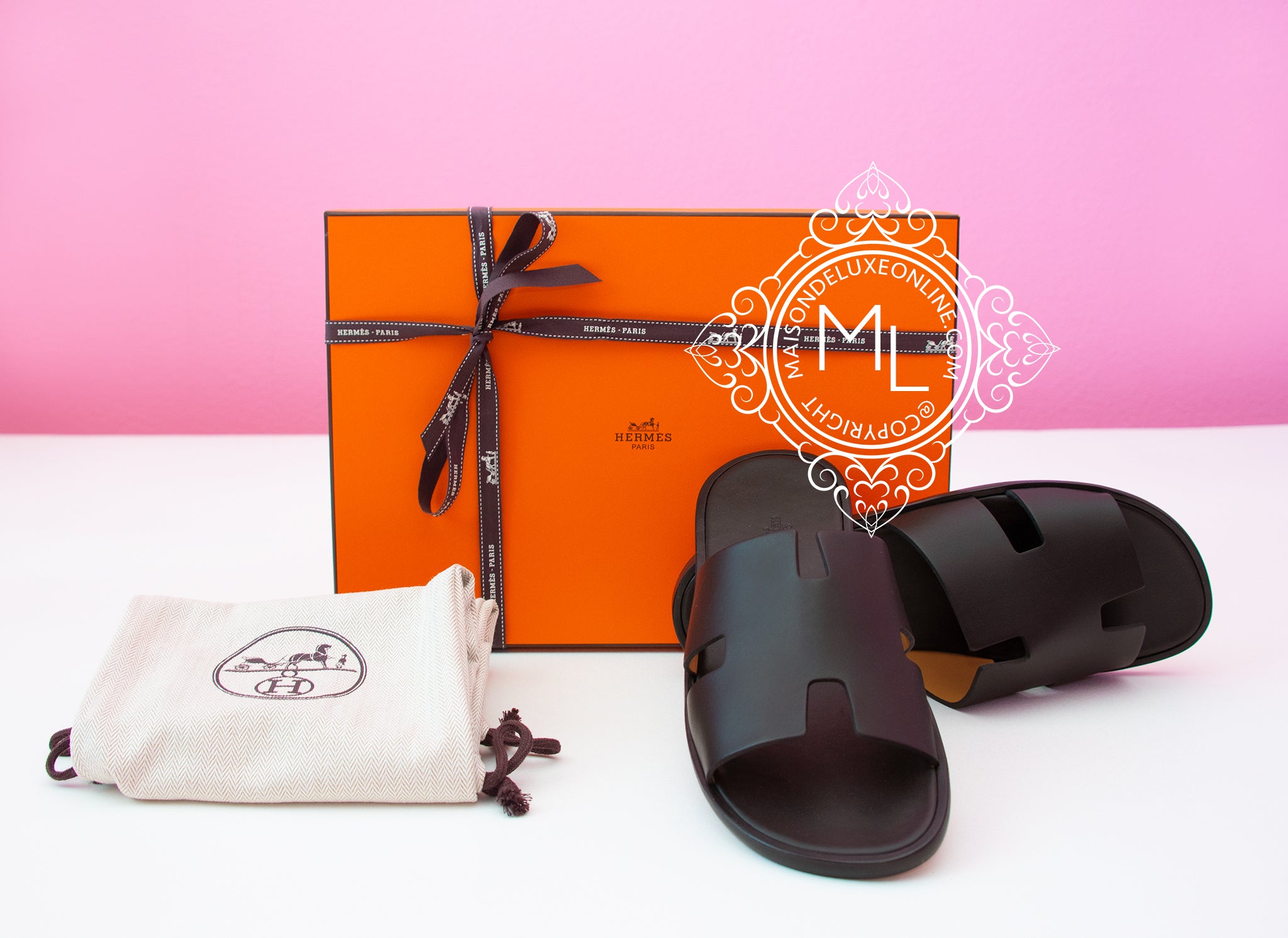 Hermes Men's Black Izmir Sandal Size 43 | Luxury Leather Slide Sandals for Men | Perfect for Summer, Beach & Casual Wear