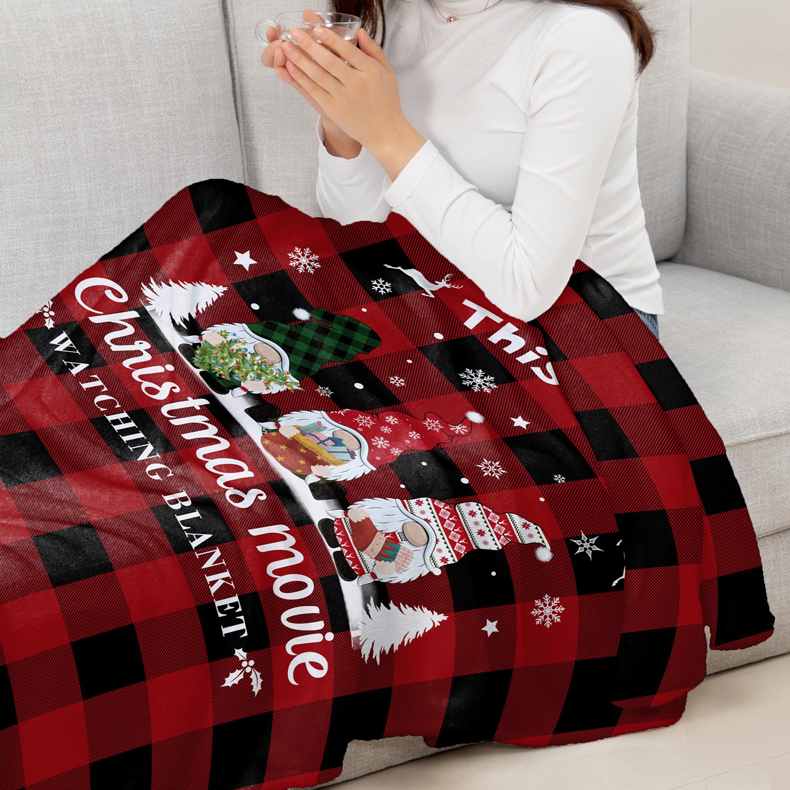 Red Gnomes White Snowflake Christmas Throw Blanket - Soft Flannel Fleece Microfiber 50x60 Inch - Warm Cozy Blanket for Movie Nights, Bed, Sofa, Couch & Camping - Perfect Holiday Gift for Family & Friends