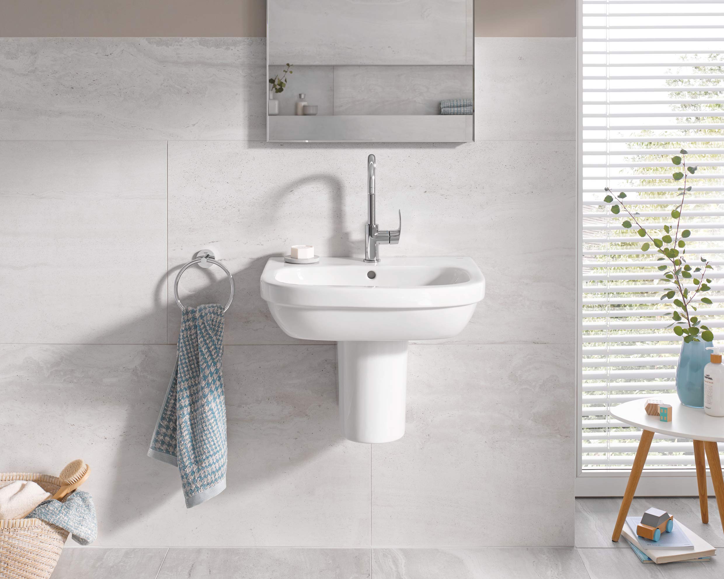 GROHE 23537002 Eurosmart Basin Faucet with Pop-Up Drain, High Swivel Spout, Chrome Finish - Perfect for Modern Bathroom Vanities and Powder Rooms
