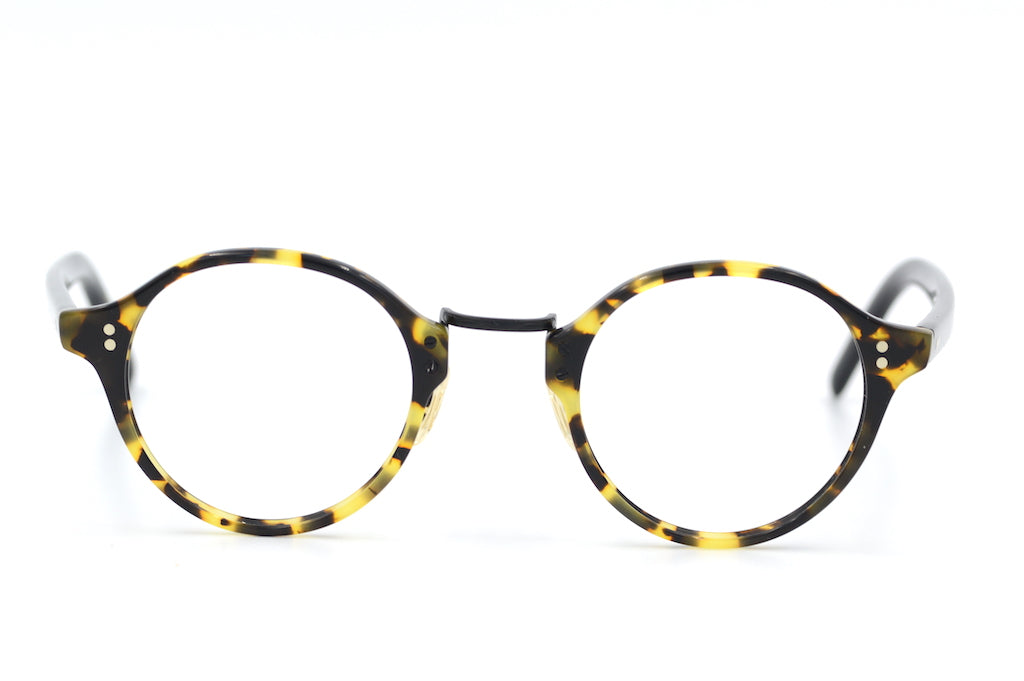 Oliver Peoples OV5185 Sunglasses - Premium Polarized UV Protection Lenses for Men & Women | Fashionable & Durable Eyewear for Outdoor Activities, Driving, and Travel