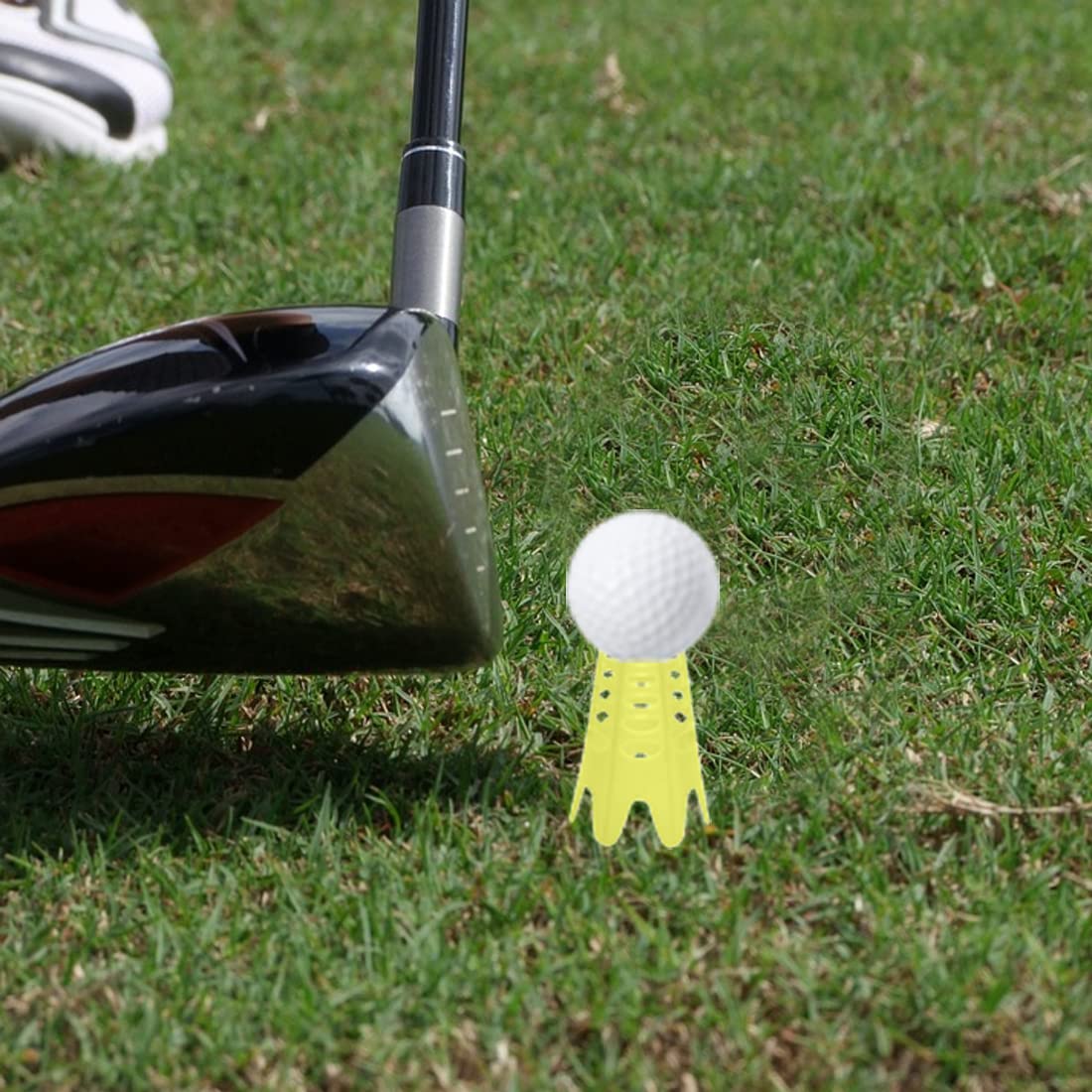 Premium Plastic Golf Simulator Tees - Durable Indoor Practice Tees for Golf Simulators, Winter Turf & Driving Ranges - Perfect for Home Training, Golf Clubs & Indoor Practice Sessions
