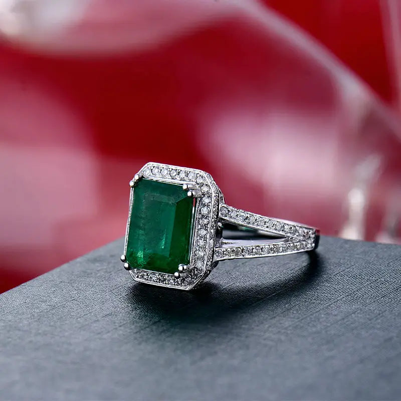 18K White Gold Emerald Cut Diamond Ring for Women - 8x10mm Green Gemstone, Elegant Jewelry Gift for Engagement, Wedding & Special Occasions