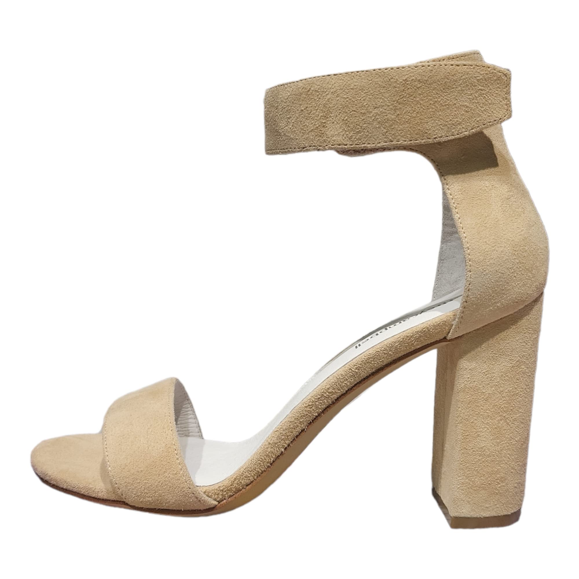 Jeffrey Campbell Women's Lindsay Sandal - Comfortable & Stylish Platform Sandals for Summer | Perfect for Beach, Vacation & Casual Outfits