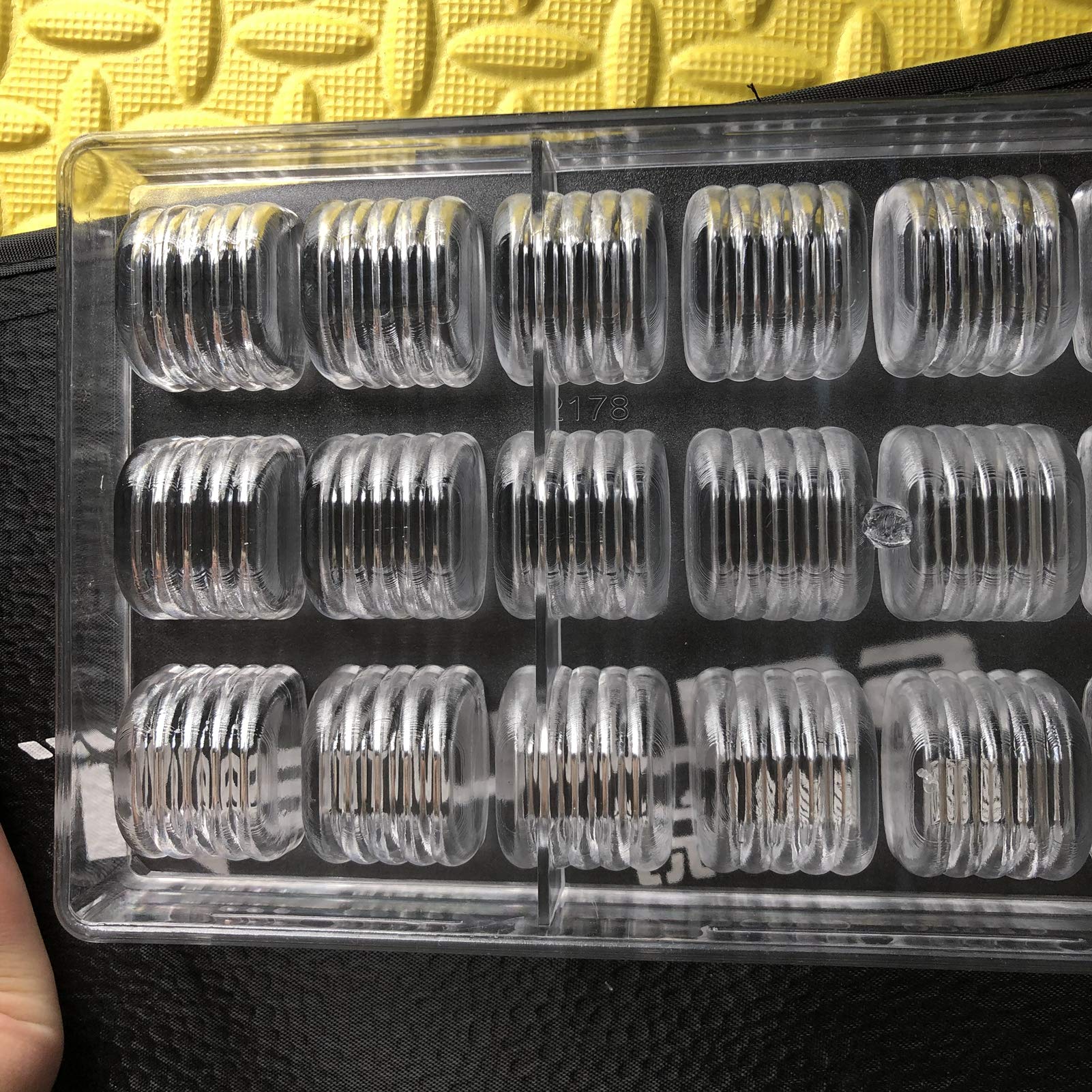 Thread-Shaped Candy Mold - DIY Polycarbonate Chocolate & Jelly Molds for Baking - Perfect for Cupcake Decorations, Candy Making, and Party Treats