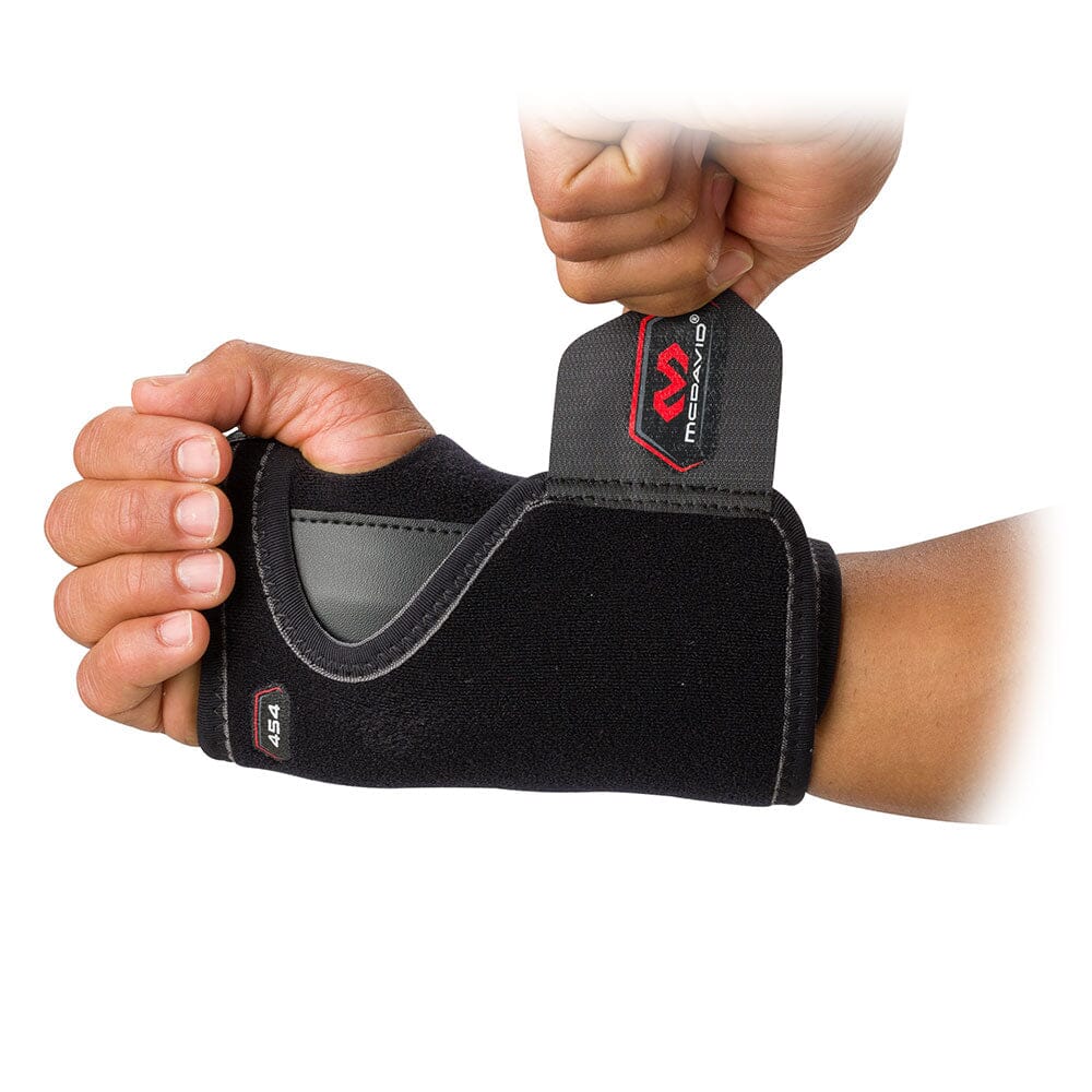 Adjustable Wrist Brace Support for Pain Relief - Carpal Tunnel, Arthritis & Tendonitis - Comfortable & Breathable for Work, Sports & Daily Activities