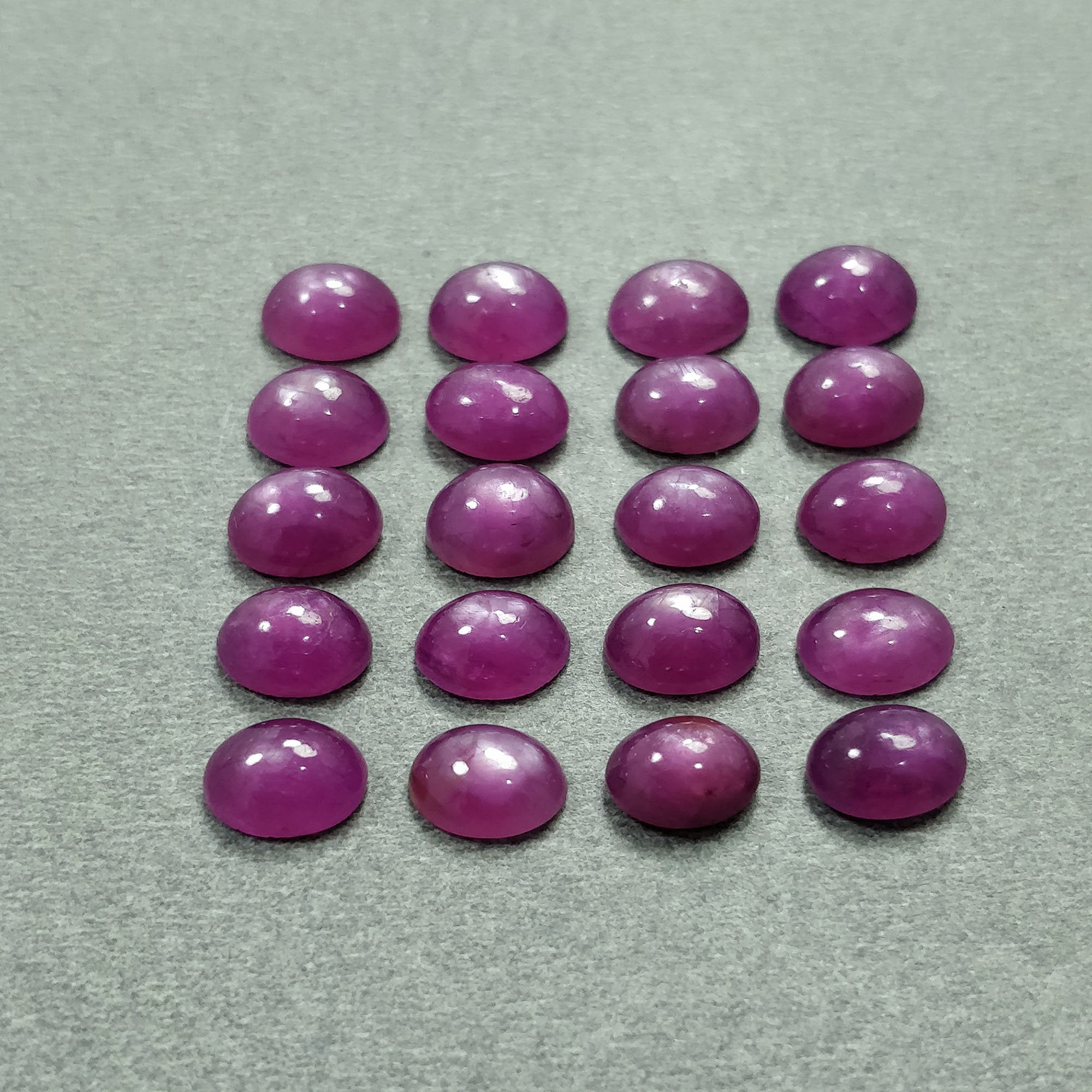 36.15cts Natural Untreated Raspberry Sheen Purple Pink Sapphire Gemstone - September Birthstone Oval Cabochon 8x6mm (20pcs Lot) for Jewelry Making, Rings, Necklaces & DIY Crafts - Perfect Gift for Birthdays & Anniversaries