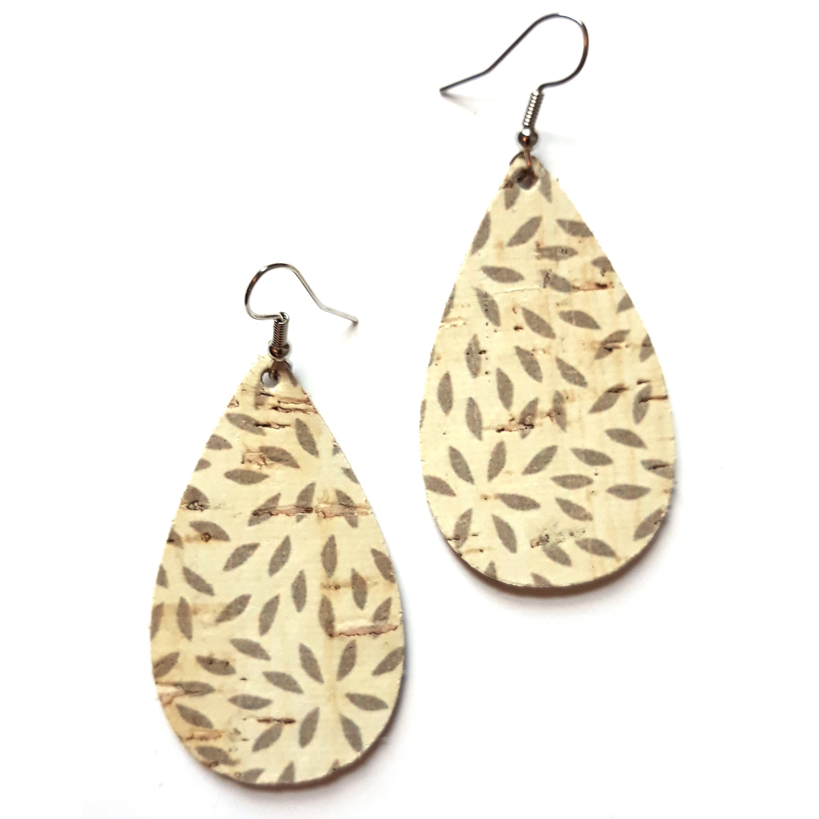 Elegant Grey Petal Teardrop Cork Earrings - Lightweight & Eco-Friendly for Everyday Wear & Special Occasions
