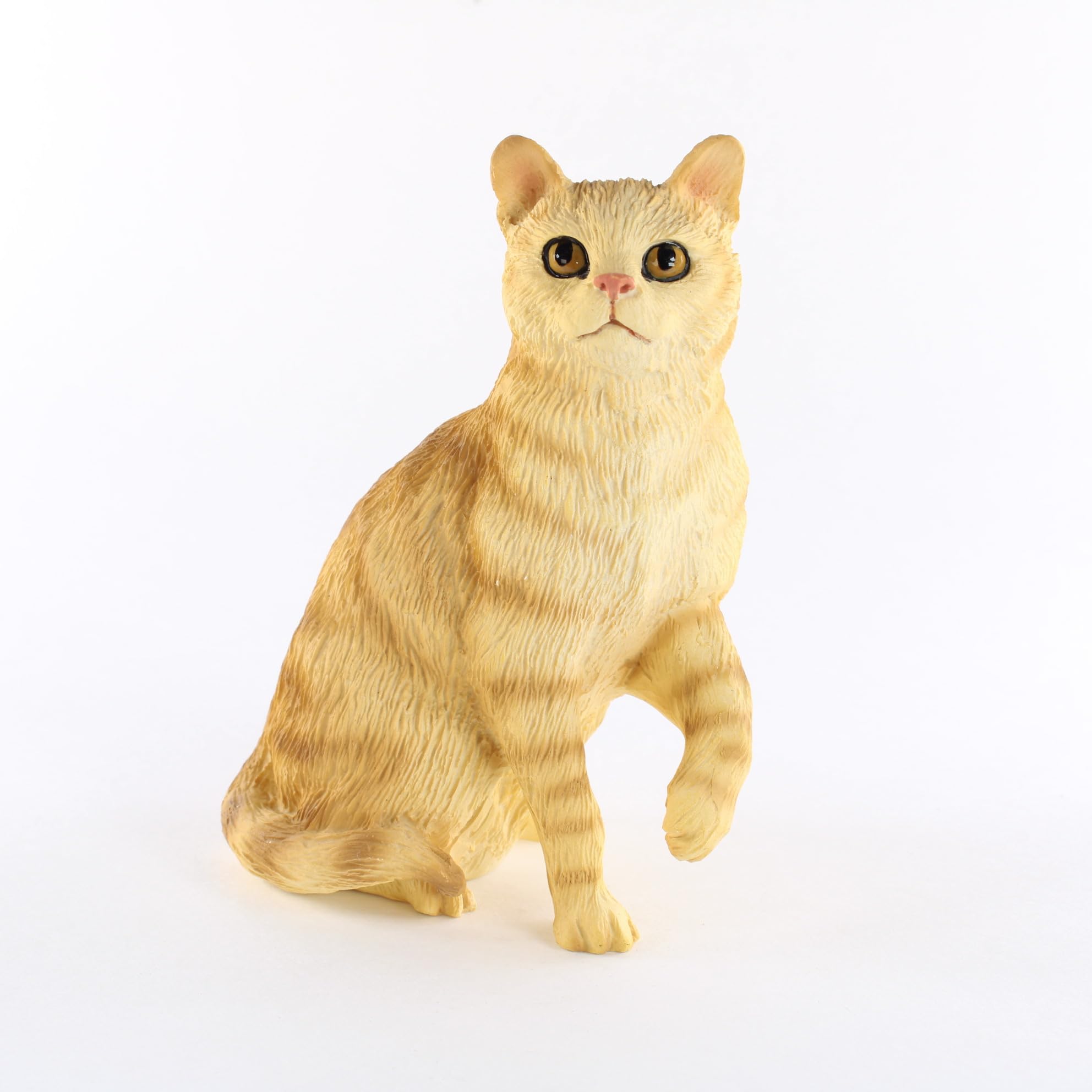 Realistic Red Shorthaired Tabby Cat Figurine - Handcrafted Collectible Statue for Home Decor, Office Display & Cat Lover Gifts