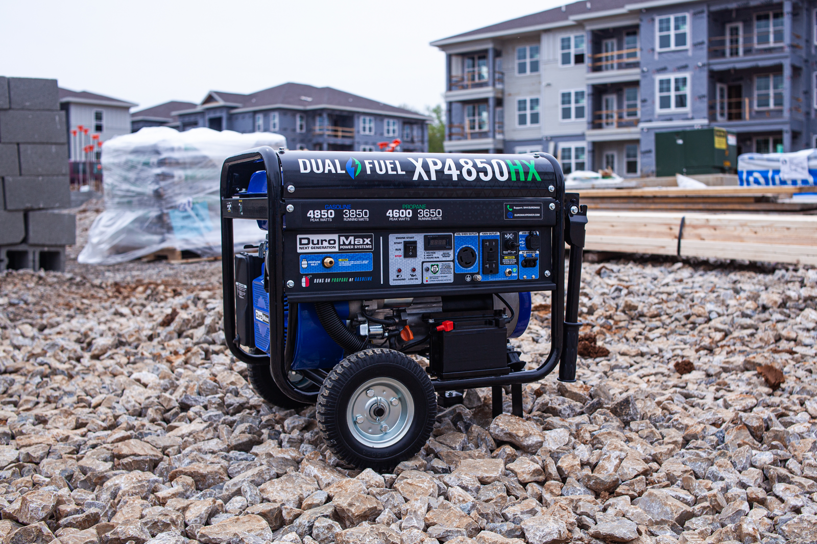 8500W Dual Fuel Portable Inverter Generator with CO Alert - Reliable Power for Camping, RV Trips & Emergency Backup