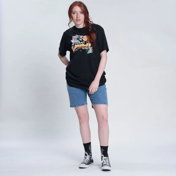 Vulk Aliens Graphic T-Shirt for Men & Women - Cool Alien Print Tee - Casual Streetwear for Everyday Wear, Parties & Gifts