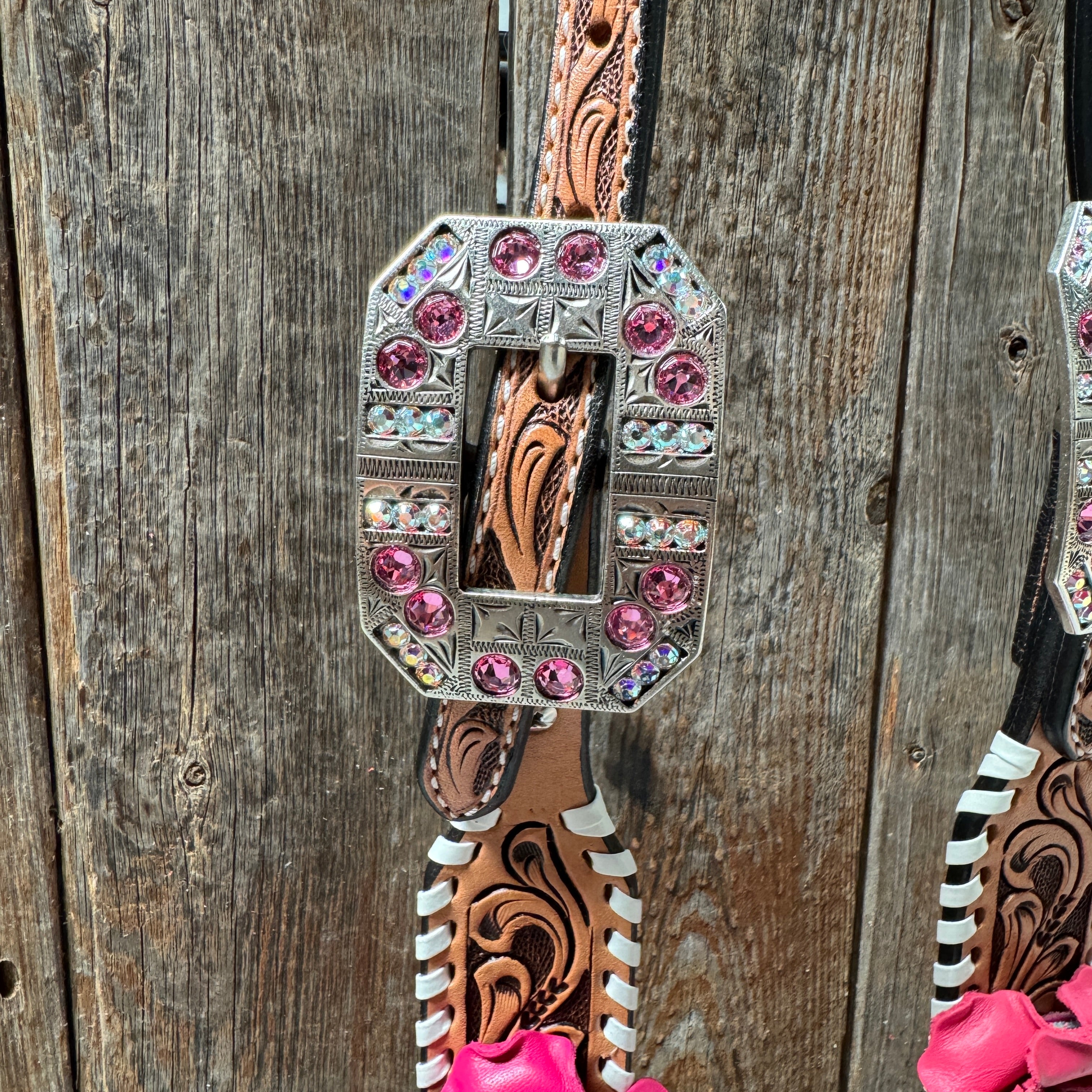 Pink and White Light Oil Whipstitch One Ear & Breastcollar Horse Tack Set #OEBC437 - Perfect for Western Riding, Shows, and Trail Competitions