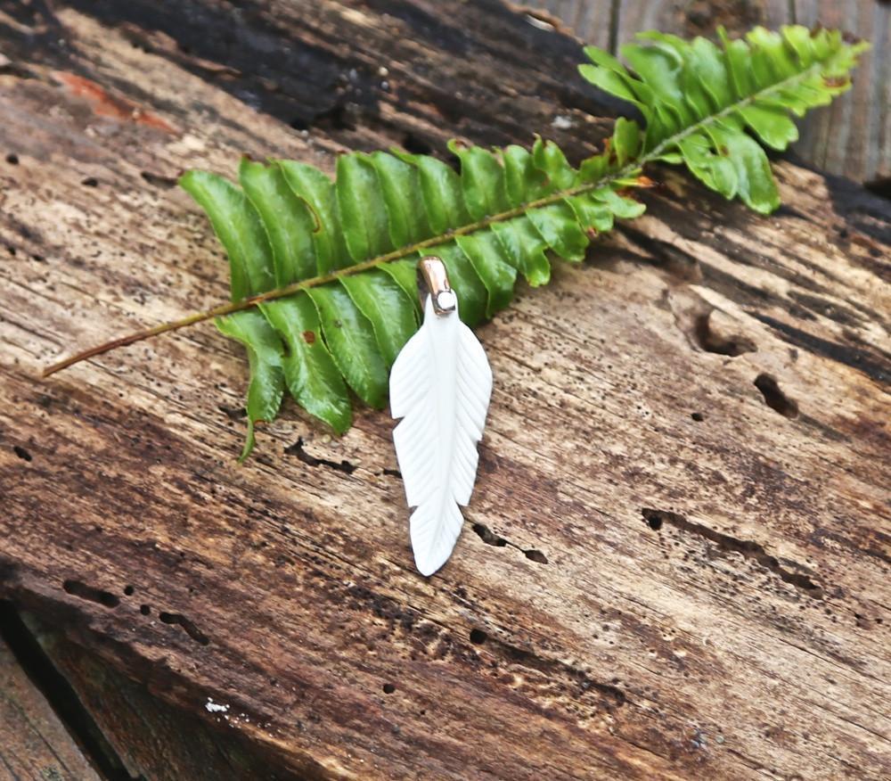 Hand Carved Bali Bone Feather Pendant Necklace - Natural Handmade Jewelry for Women - Boho Chic Accessories for Festival, Beach & Everyday Wear