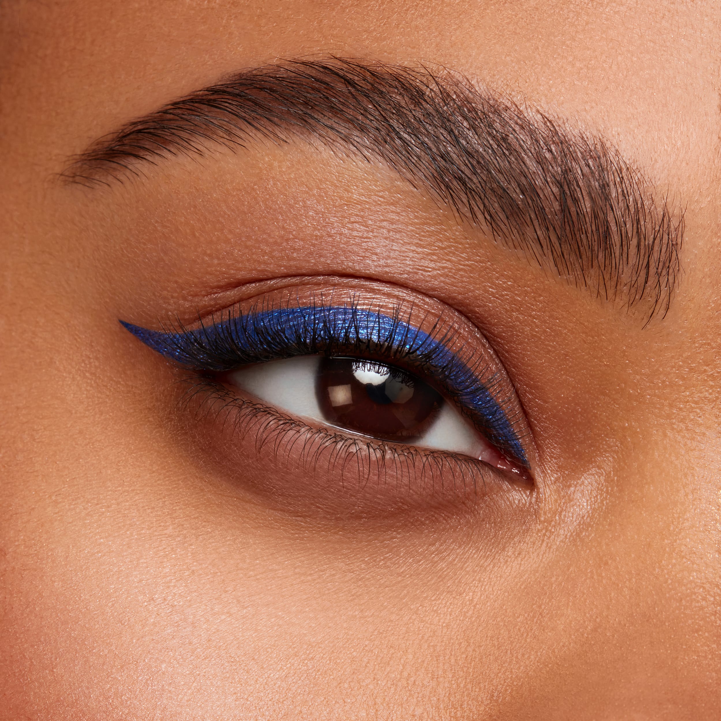 Long-Lasting Waterproof Gel Eyeliner Pencil - Smudge Proof & Highly Pigmented for Precise Eye Makeup - Perfect for Daily Wear, Party Looks & Professional Makeup Artists