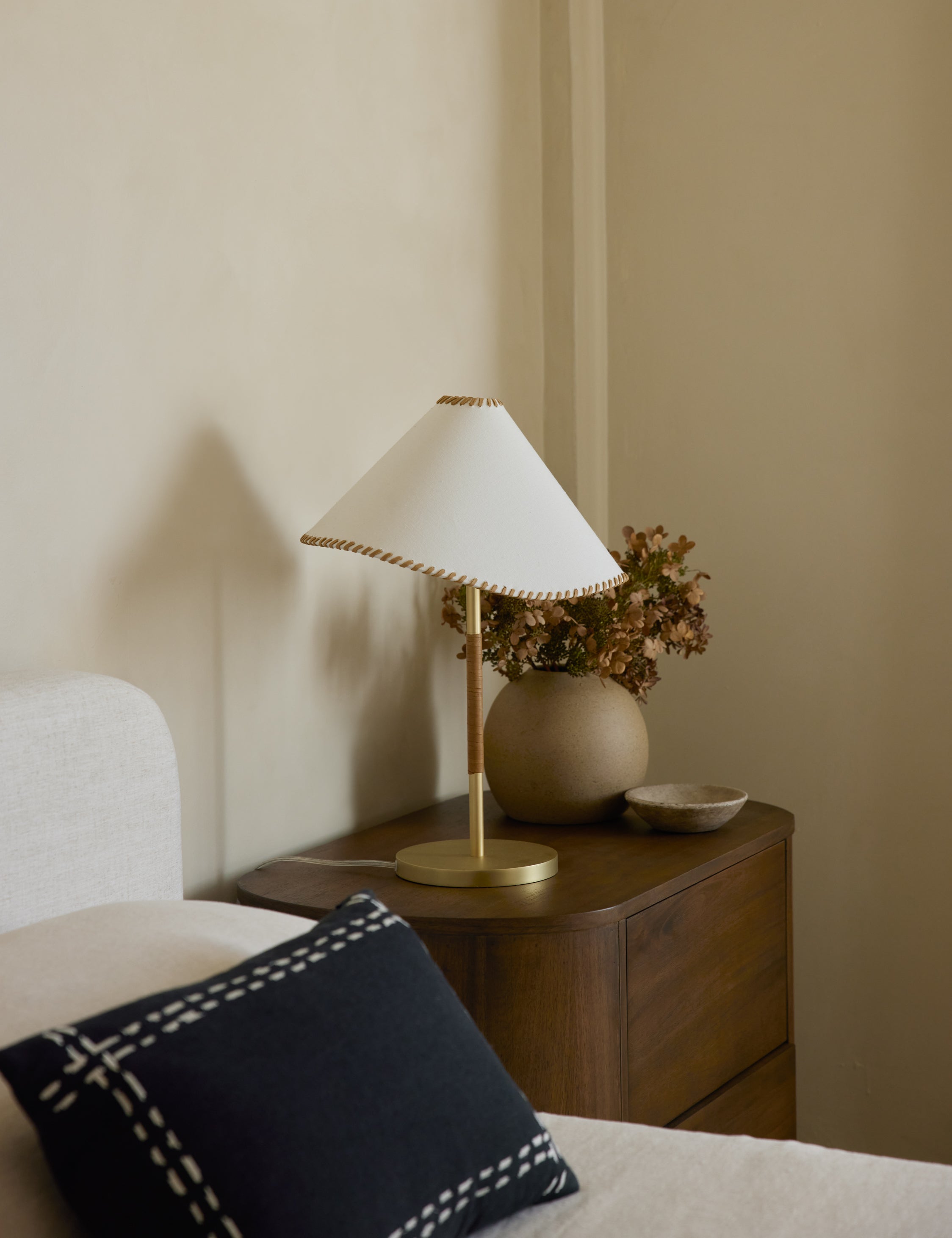 Arroyo Table Lamp by Élan Byrd - Modern LED Desk Lamp for Home Office, Bedroom & Living Room Lighting
