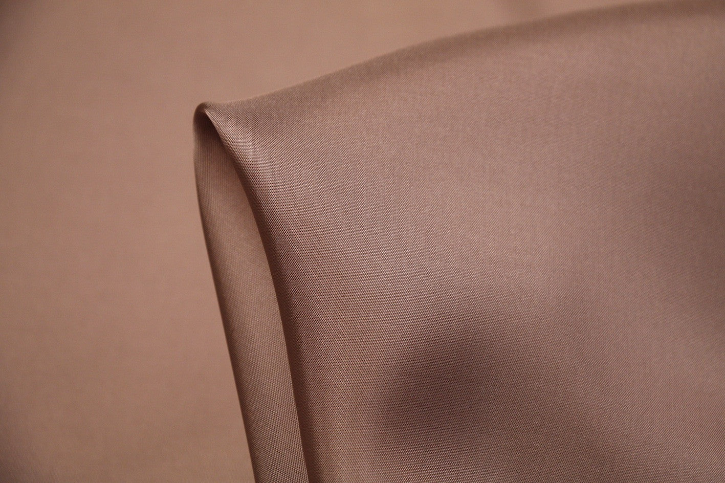 Premium Camello Rayon Lining Fabric - Soft & Breathable Material for Dresses, Skirts & Blouses - Perfect for Summer Fashion & Comfort Wear