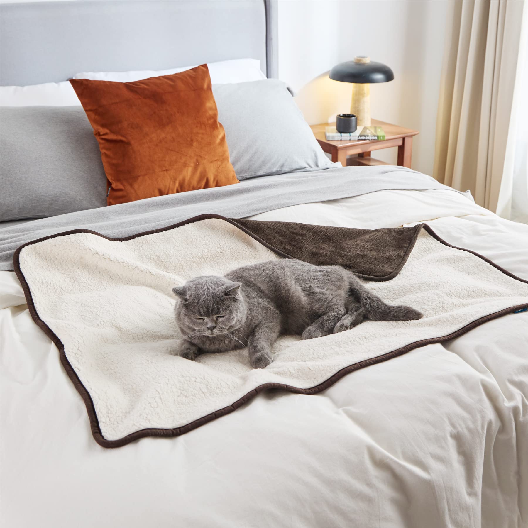 Bedsure Waterproof Dog Blankets for Small Dogs & Cats - Washable Sherpa Fleece Pet Blanket, Soft Plush Reversible Throw for Couch & Furniture Protection, 25x35 Inches, Coffee Brown - Perfect for Sofas, Beds & Car Rides