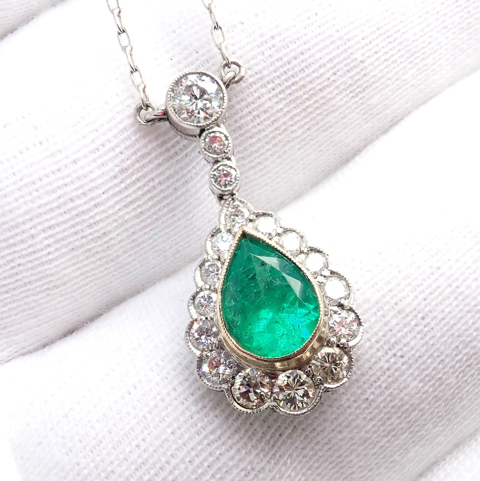 Vintage Platinum Diamond Emerald Earrings and Necklace Set - Elegant Estate Jewelry for Weddings, Anniversaries & Special Occasions